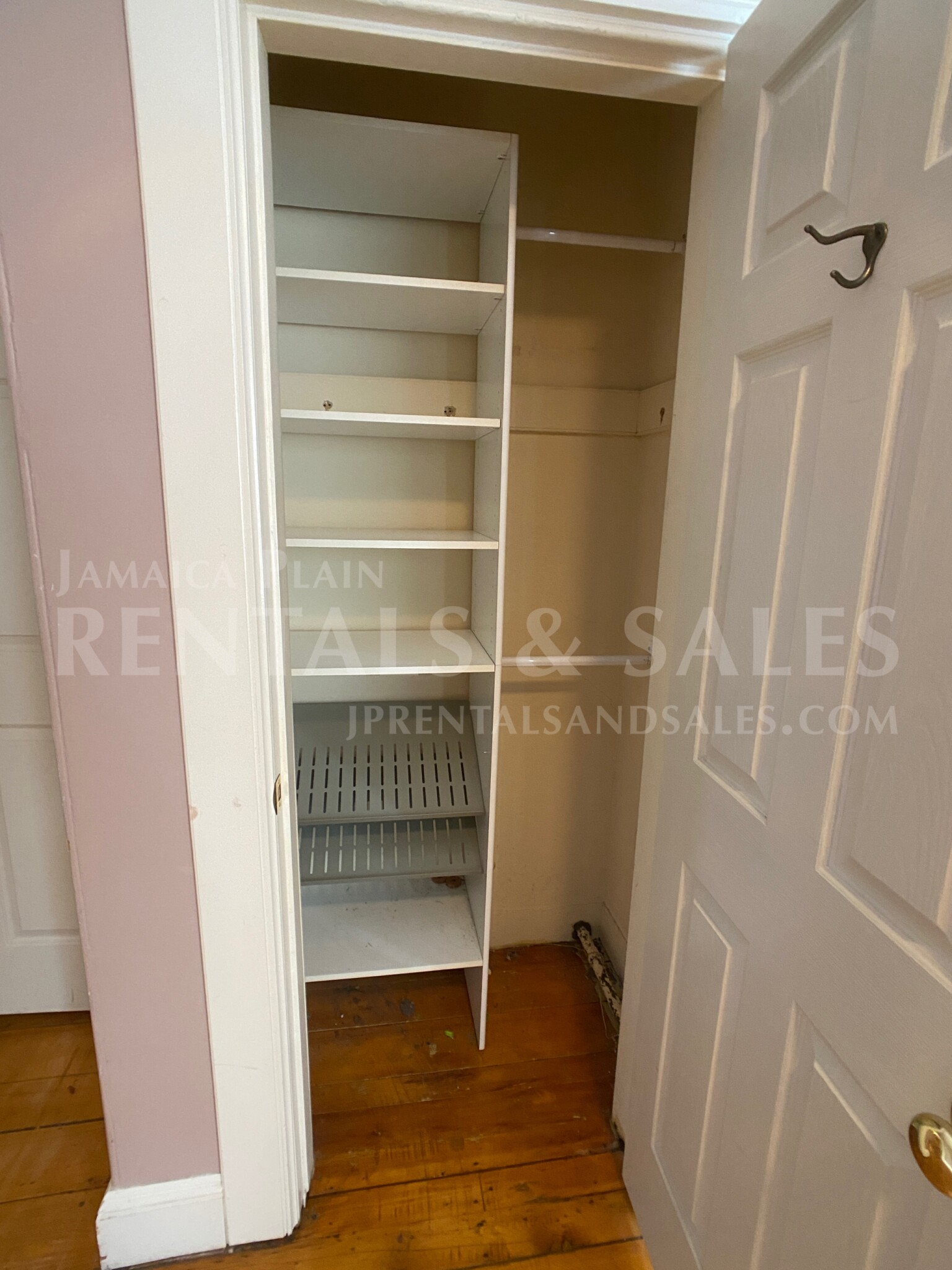 3 bed, 1 bath apartment for rent at 55 Rossmore Rd Unit 2 CO, Jamaica Plain — photo 9 of 16