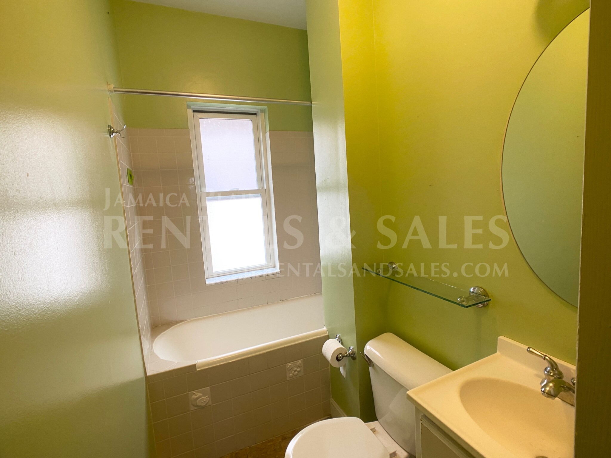 3 bed, 1 bath apartment for rent at 55 Rossmore Rd Unit 2 CO, Jamaica Plain — photo 10 of 16