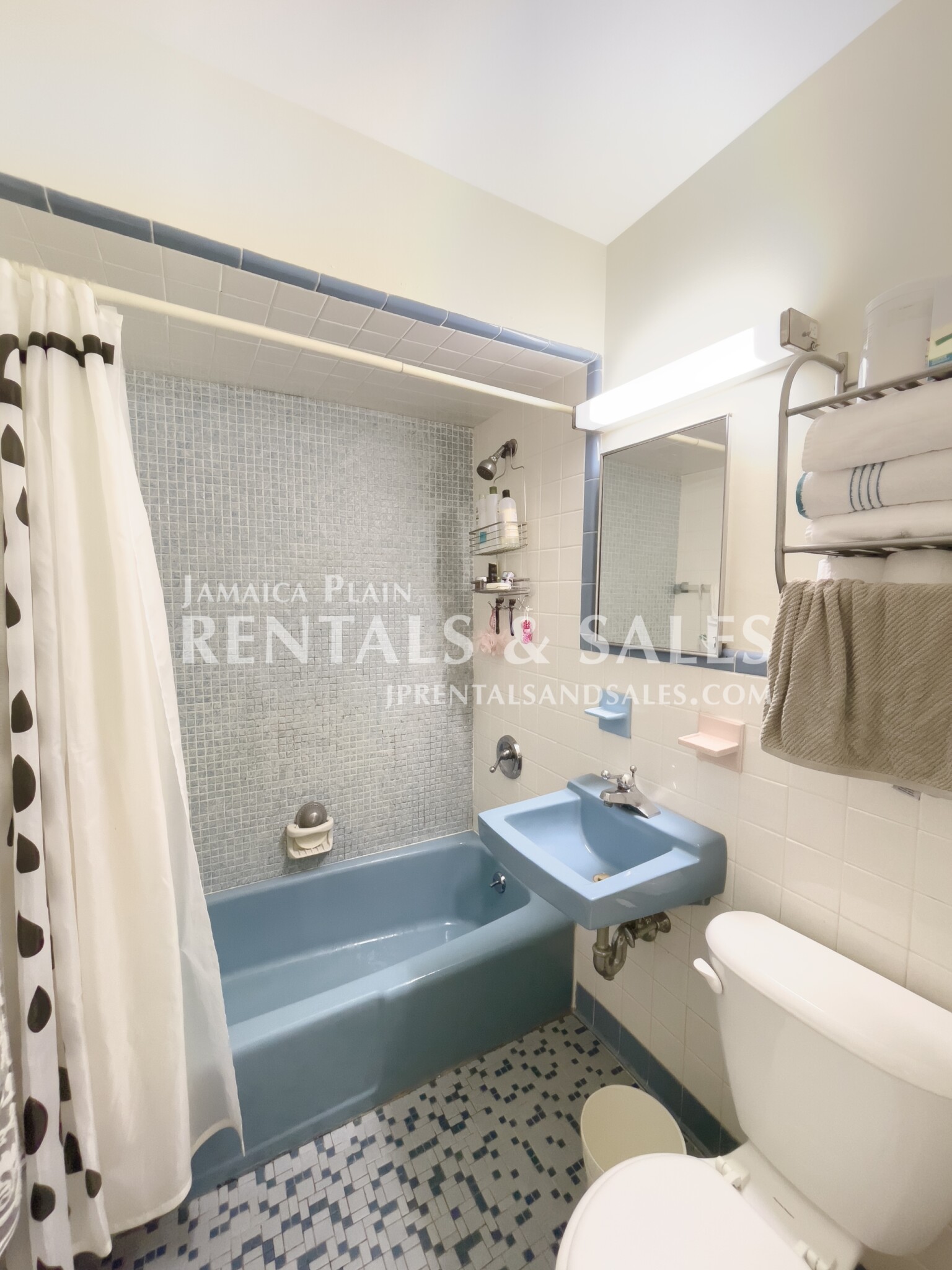 594 Centre St, Jamaica Plain