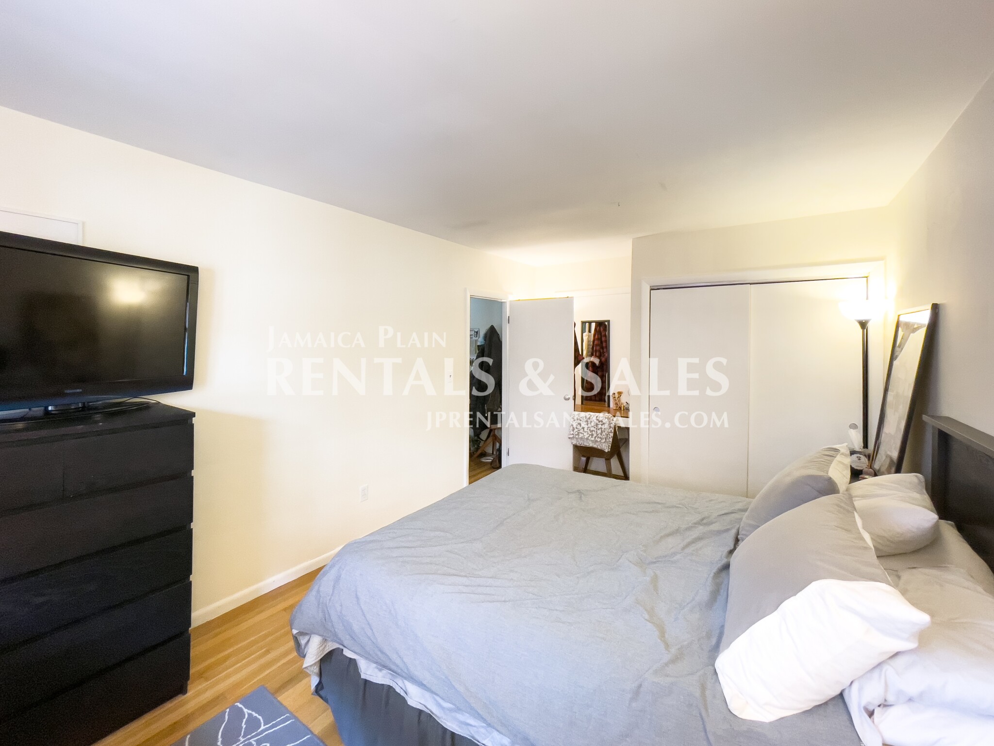 594 Centre St, Jamaica Plain