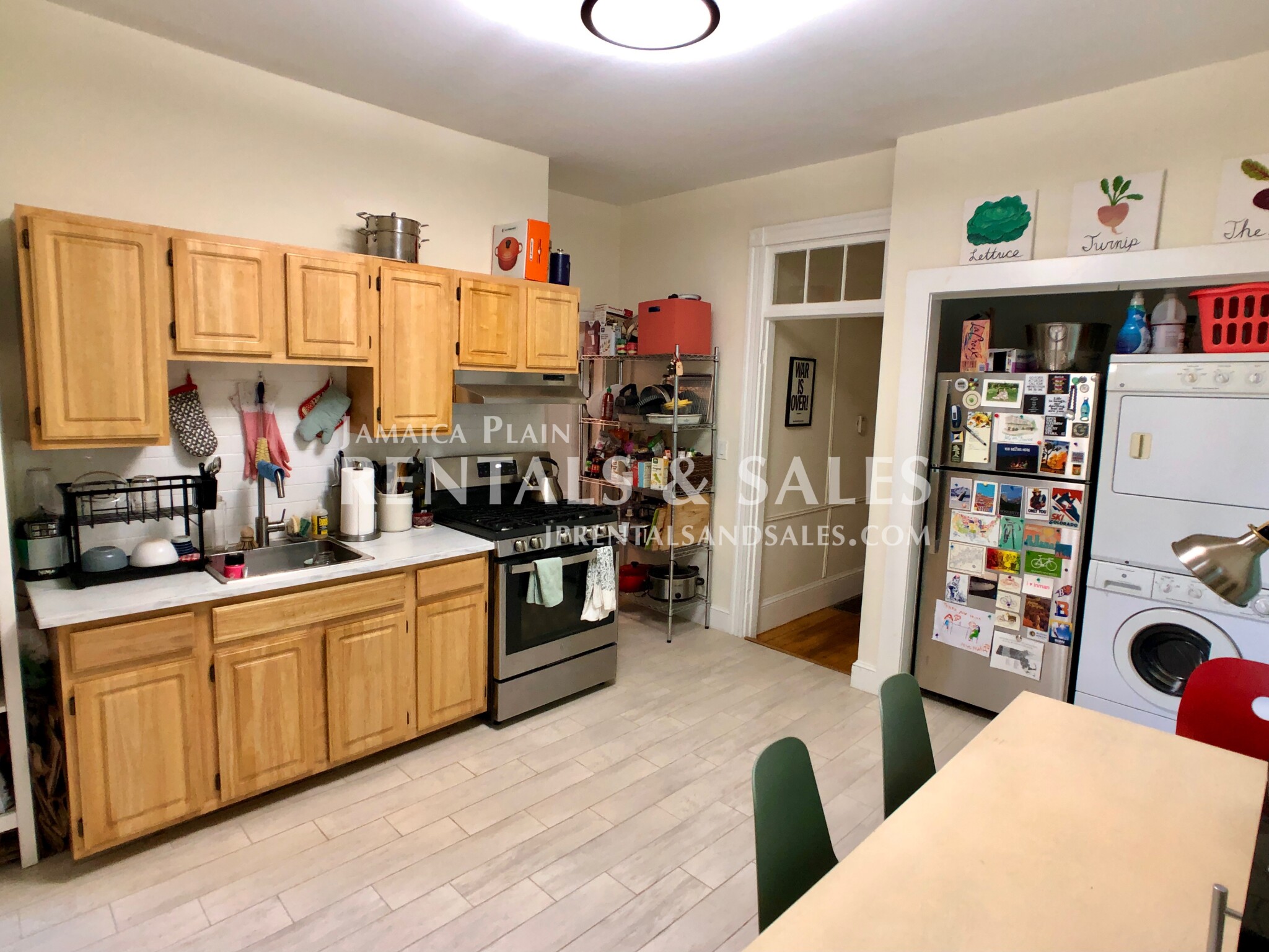 30 Sheridan St, Jamaica Plain