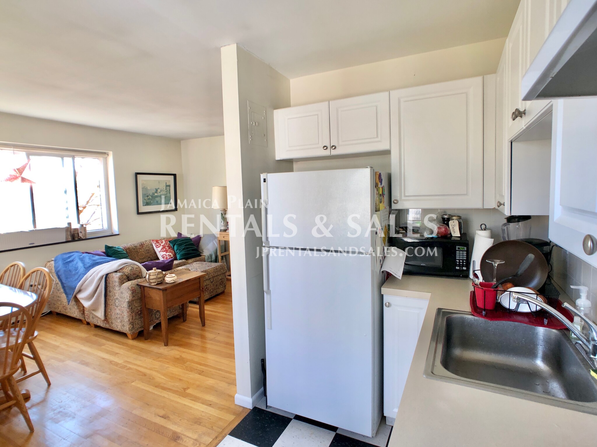 594 Centre St, Jamaica Plain