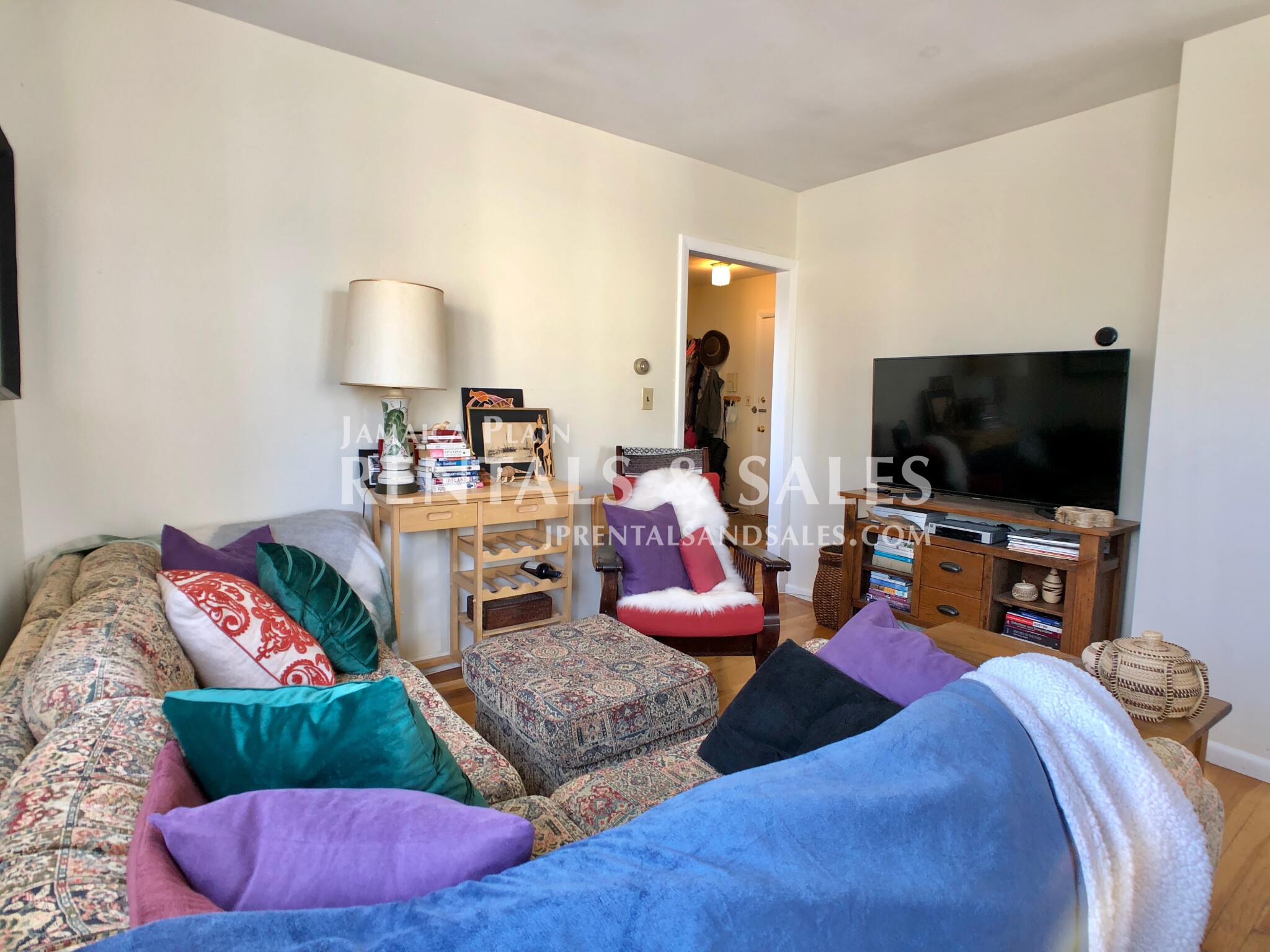 594 Centre St, Jamaica Plain