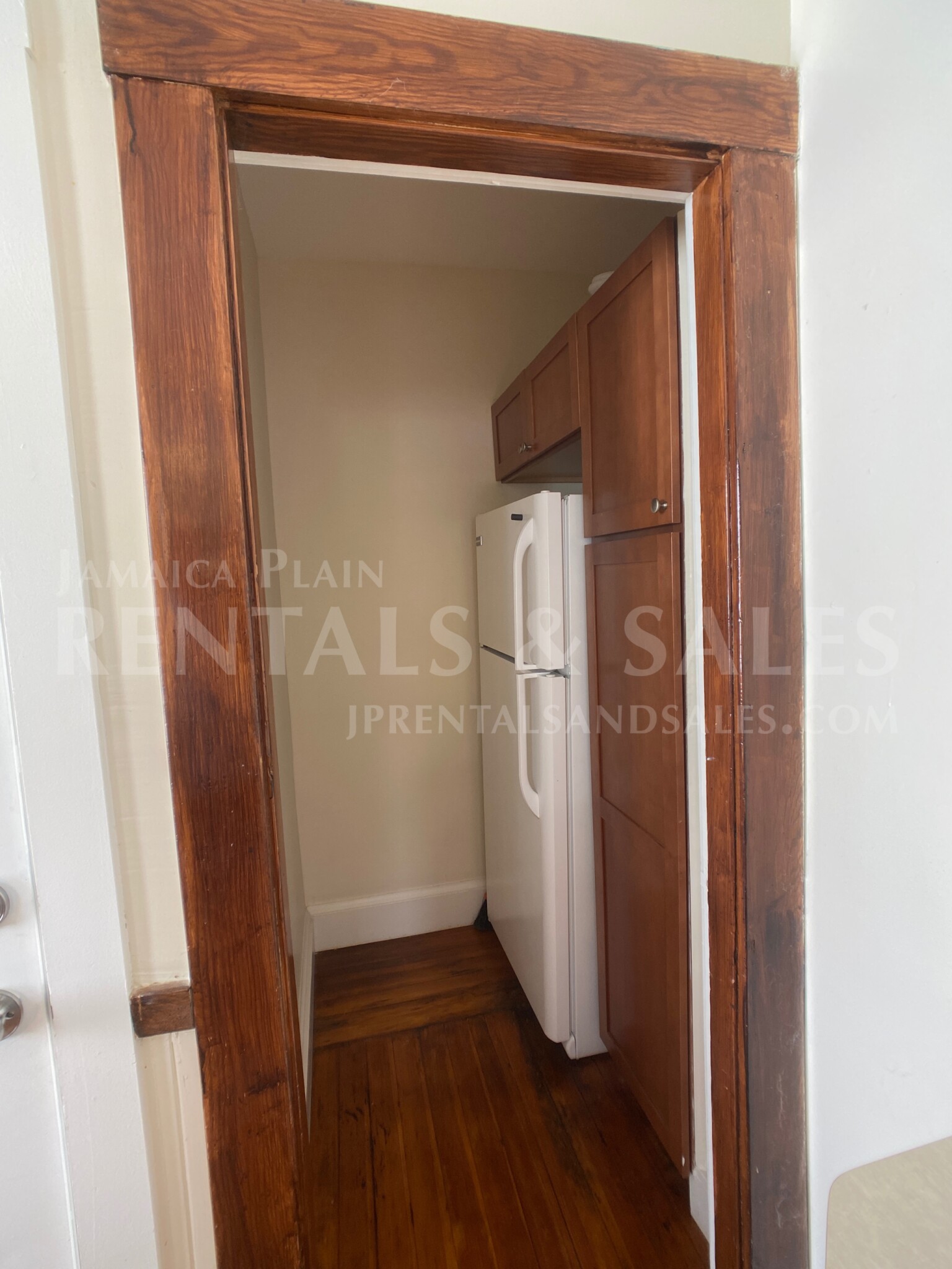 21 Child St, Jamaica Plain