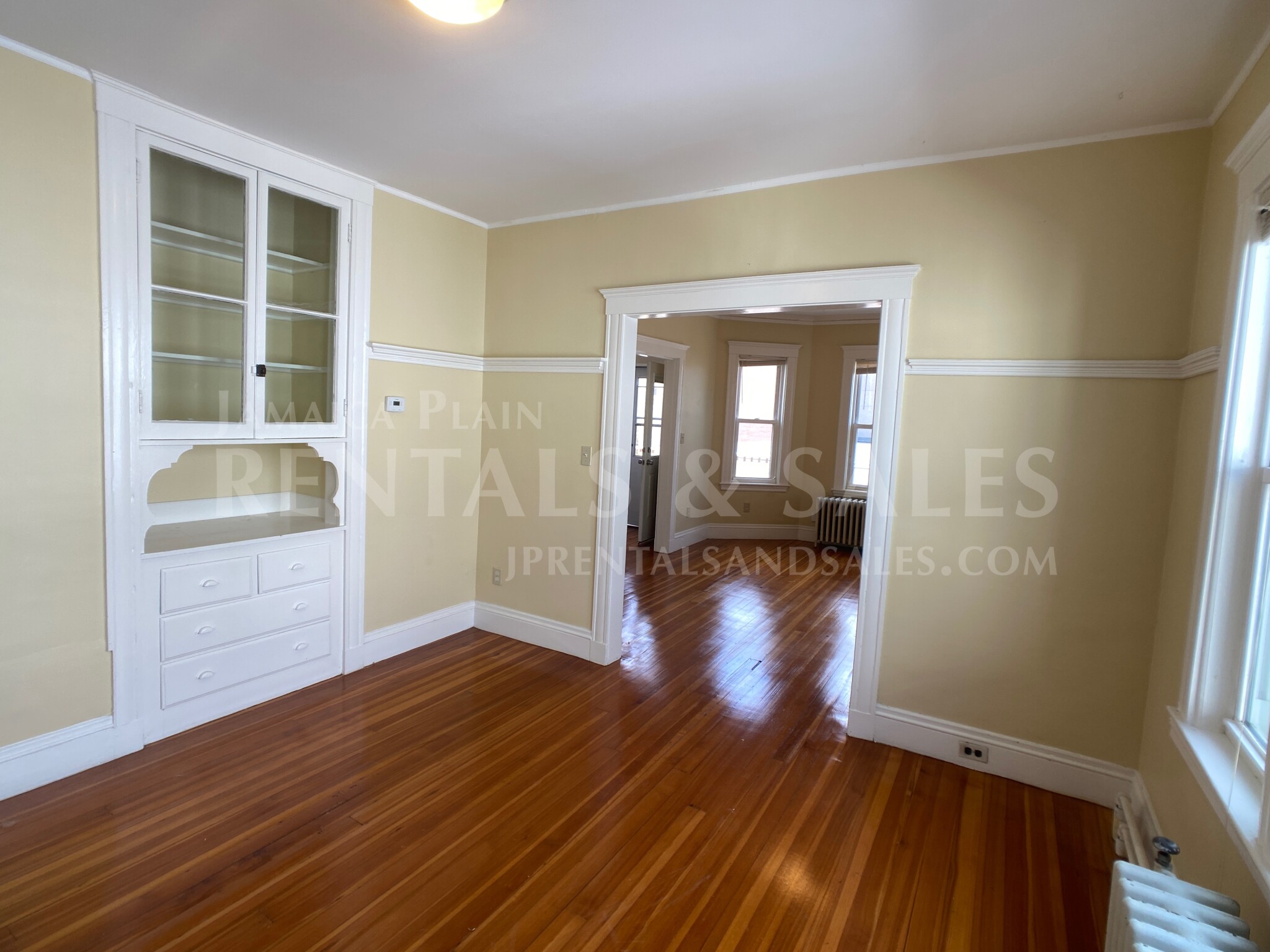 21 Child St, Jamaica Plain