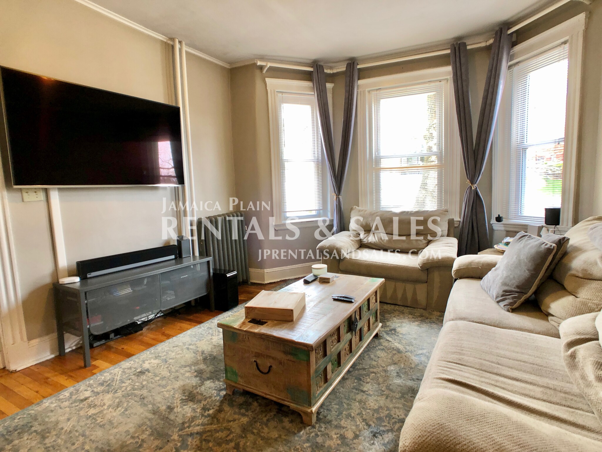 593 Centre St, Jamaica Plain