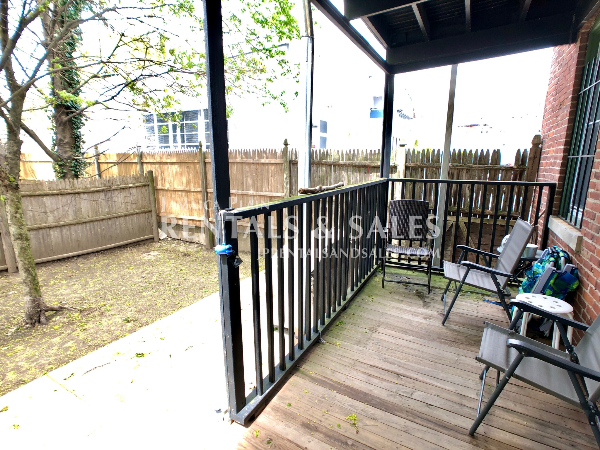 593 Centre St, Jamaica Plain