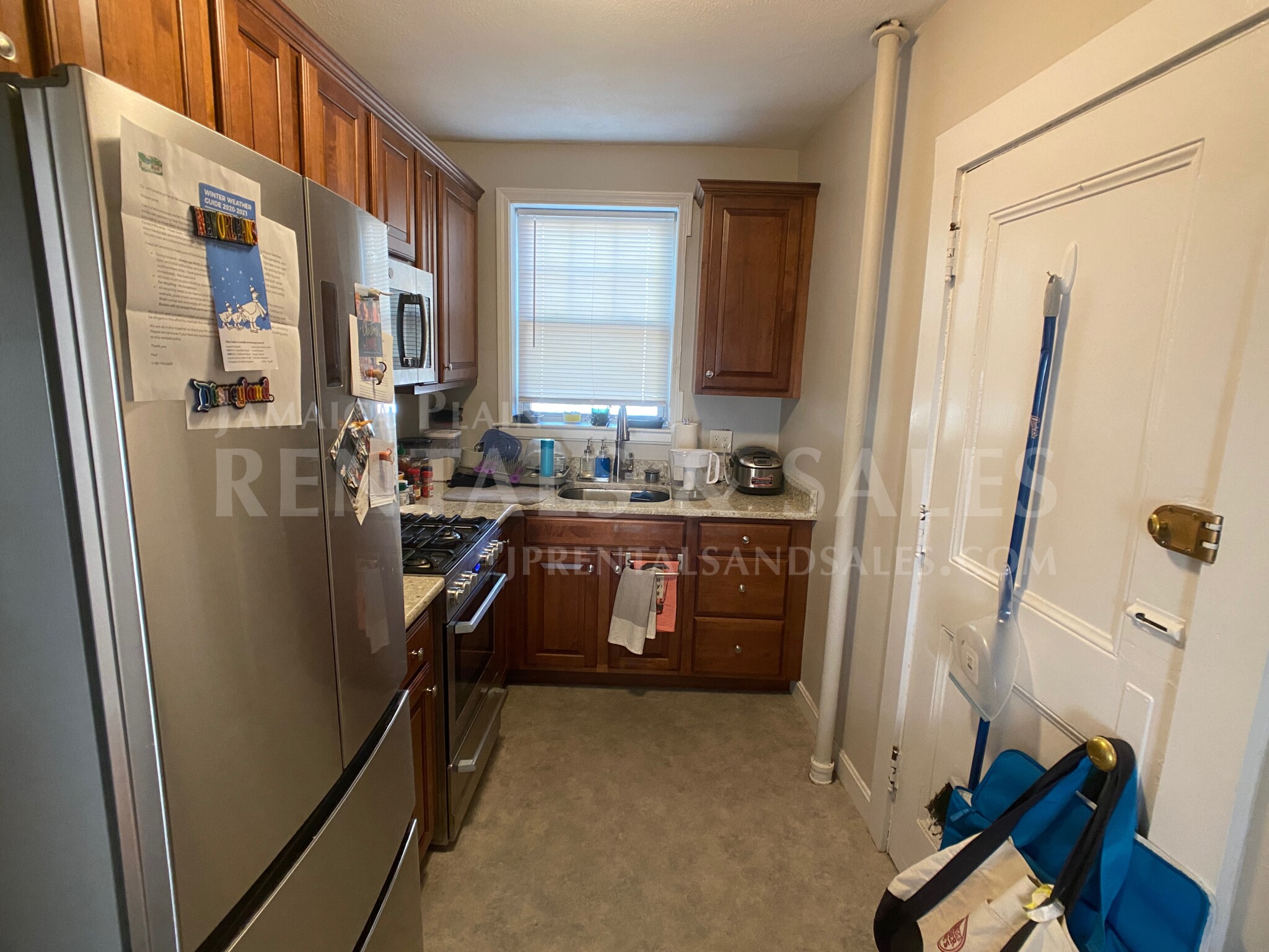 140 Arborway, Jamaica Plain