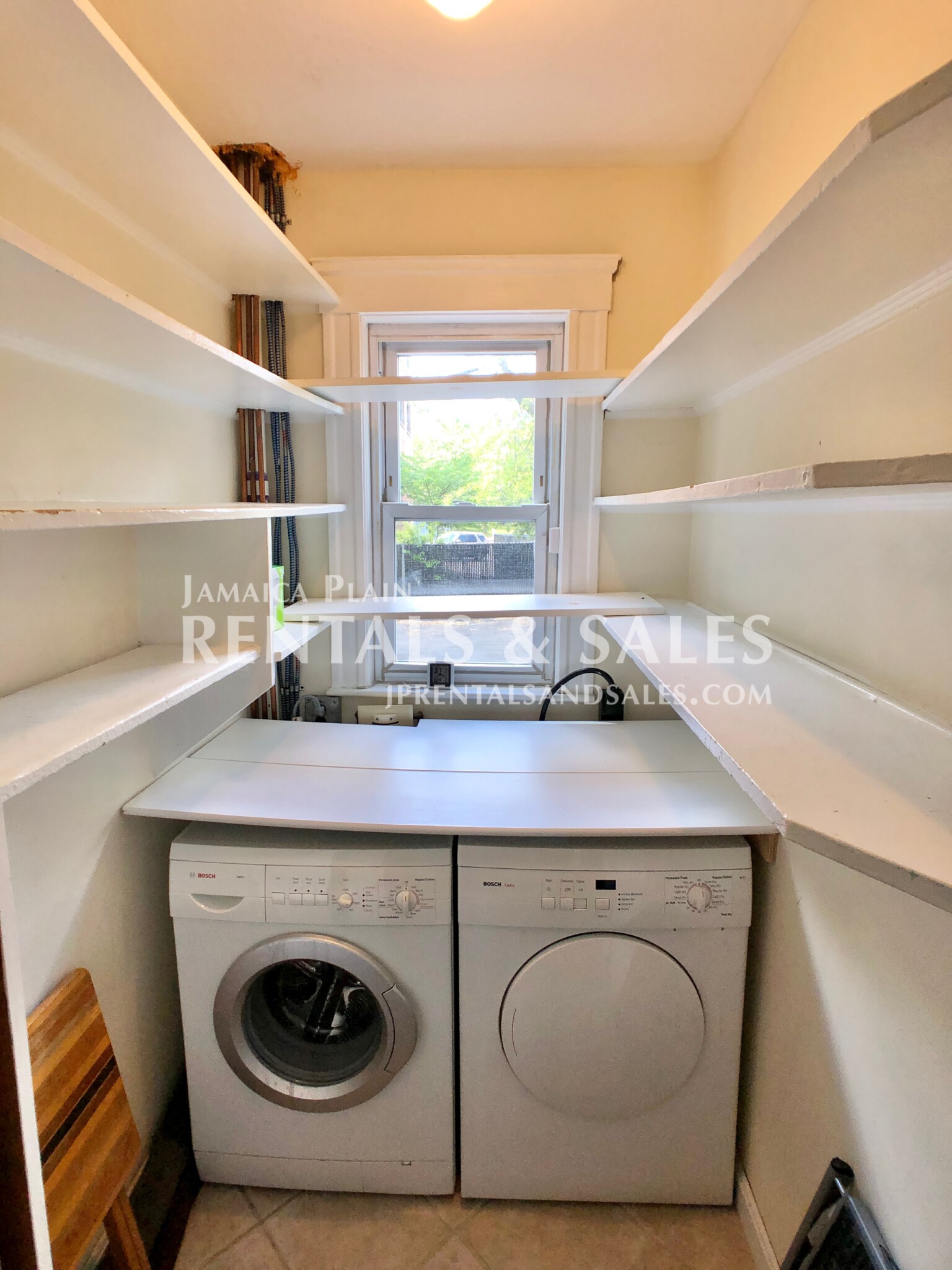 2 bed, 1 bath apartment for rent at 141 South St Unit 1, Jamaica Plain — photo 11 of 14