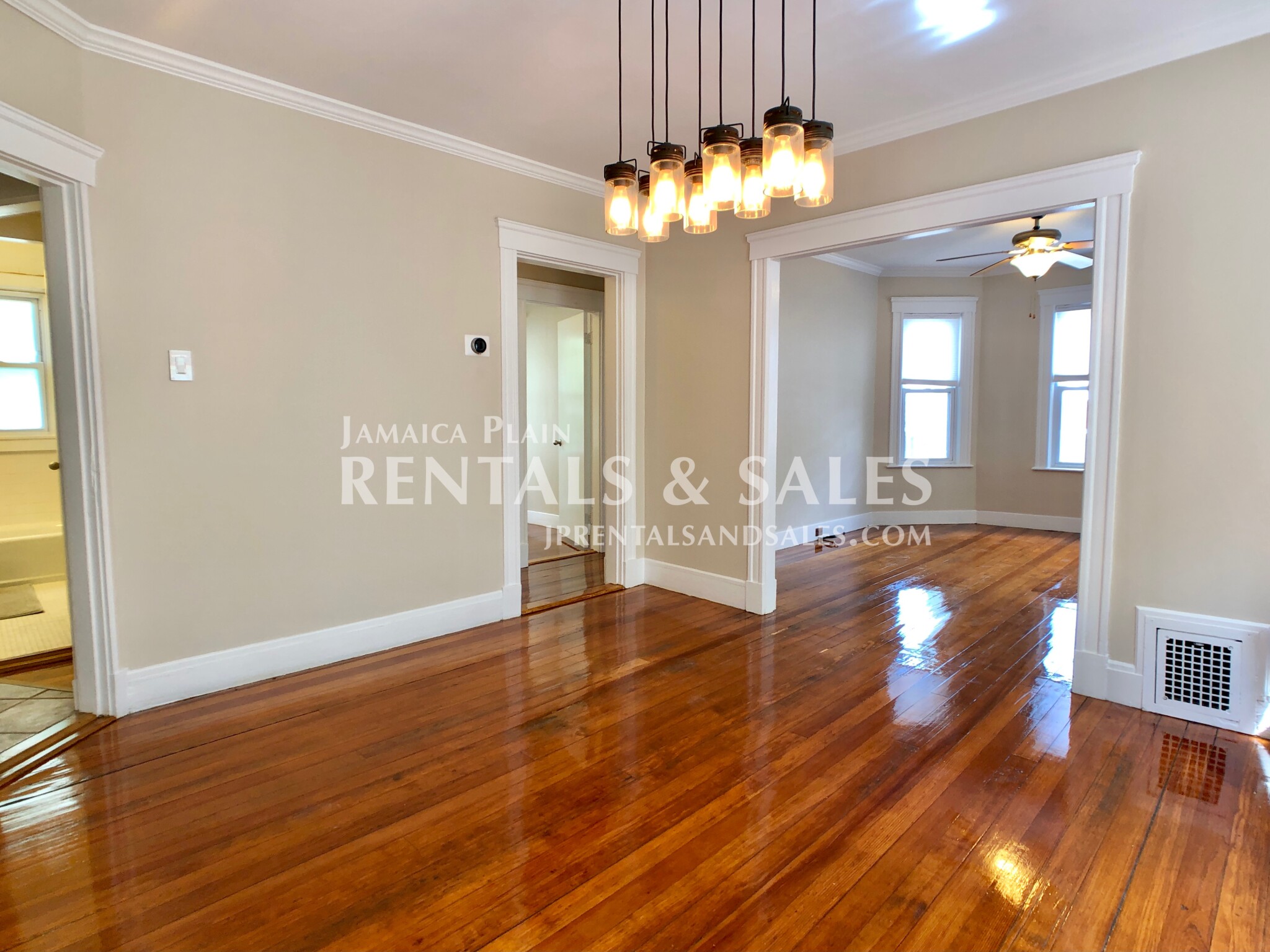 2 bed, 1 bath apartment for rent at 141 South St Unit 1, Jamaica Plain — photo 5 of 14