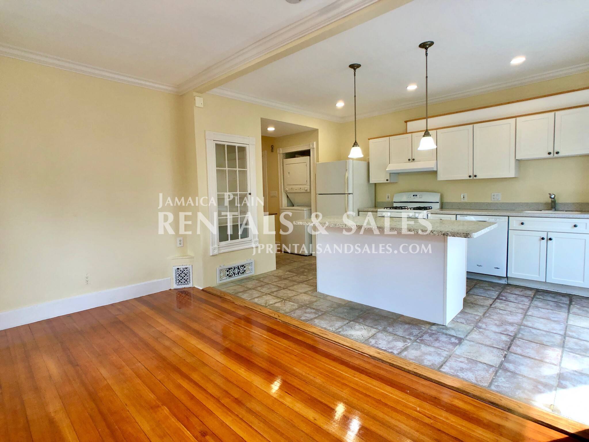 107 Sheridan St, Jamaica Plain