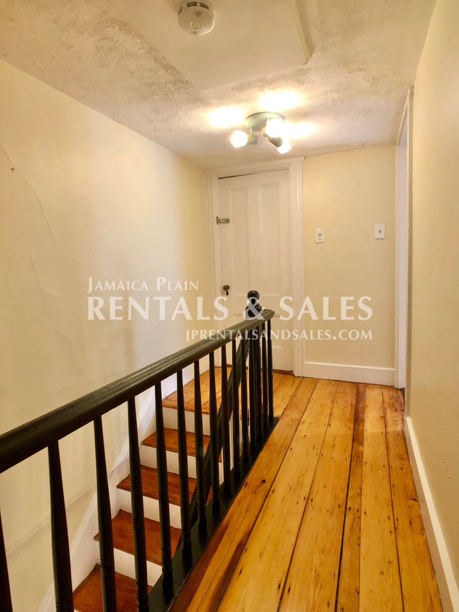 107 Sheridan St, Jamaica Plain