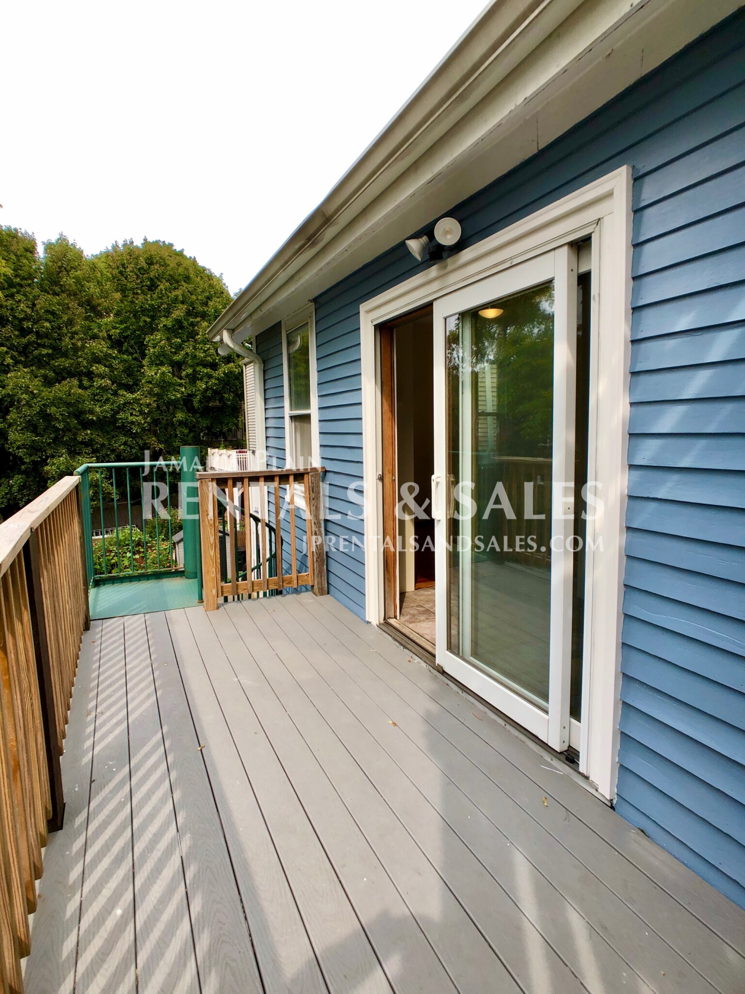 107 Sheridan St, Jamaica Plain