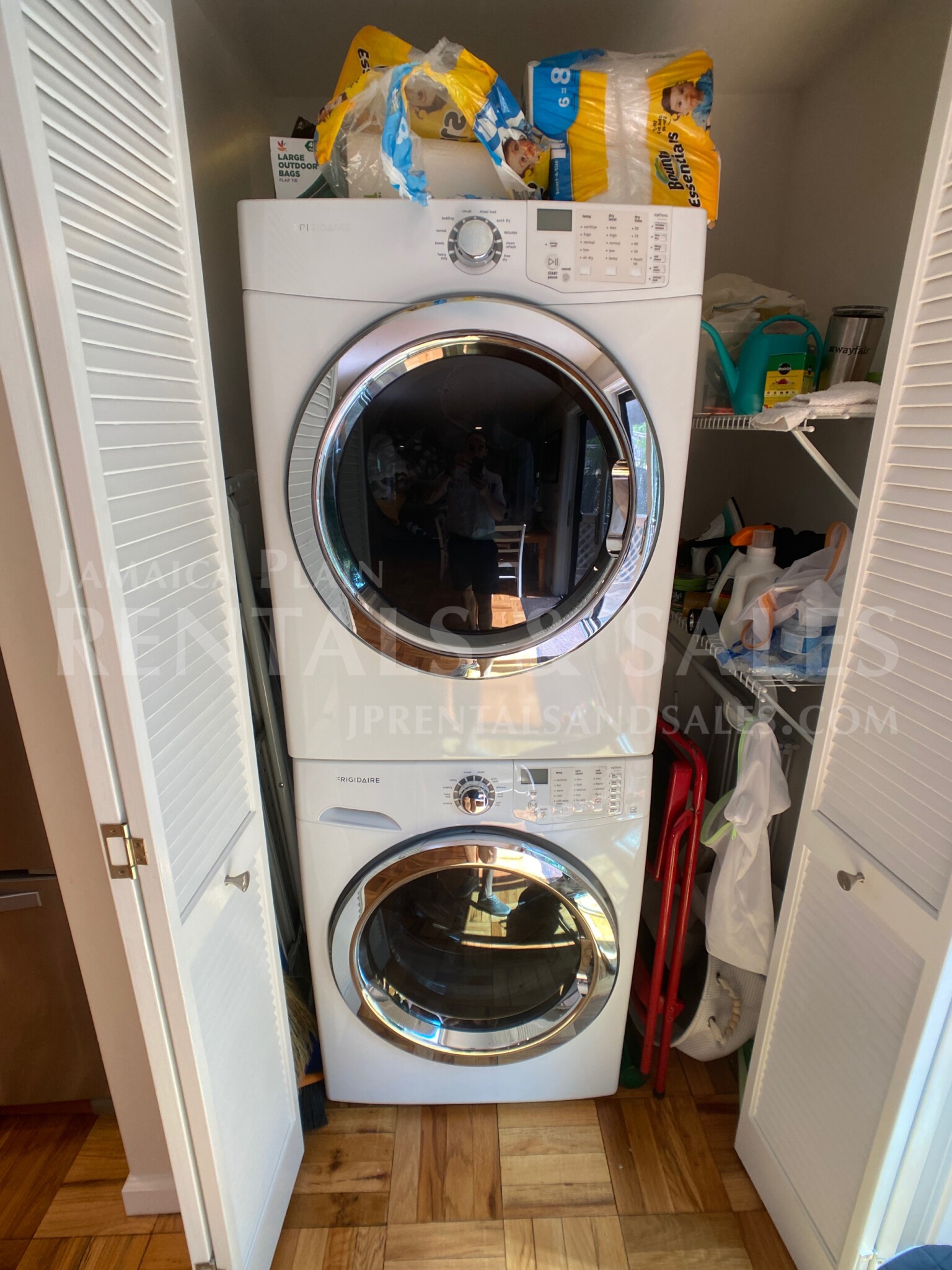 27 Eliot St, Jamaica Plain