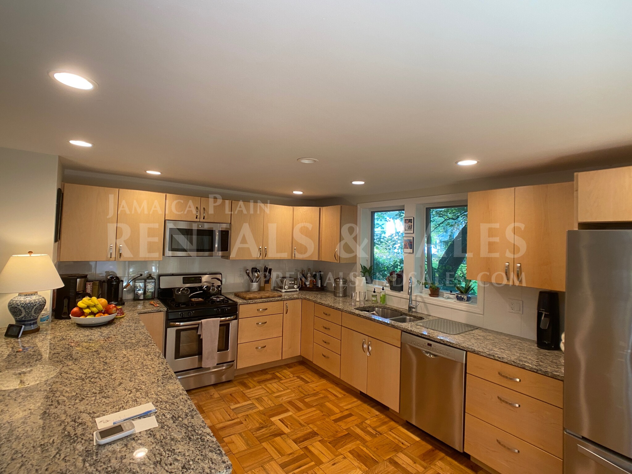 27 Eliot St, Jamaica Plain