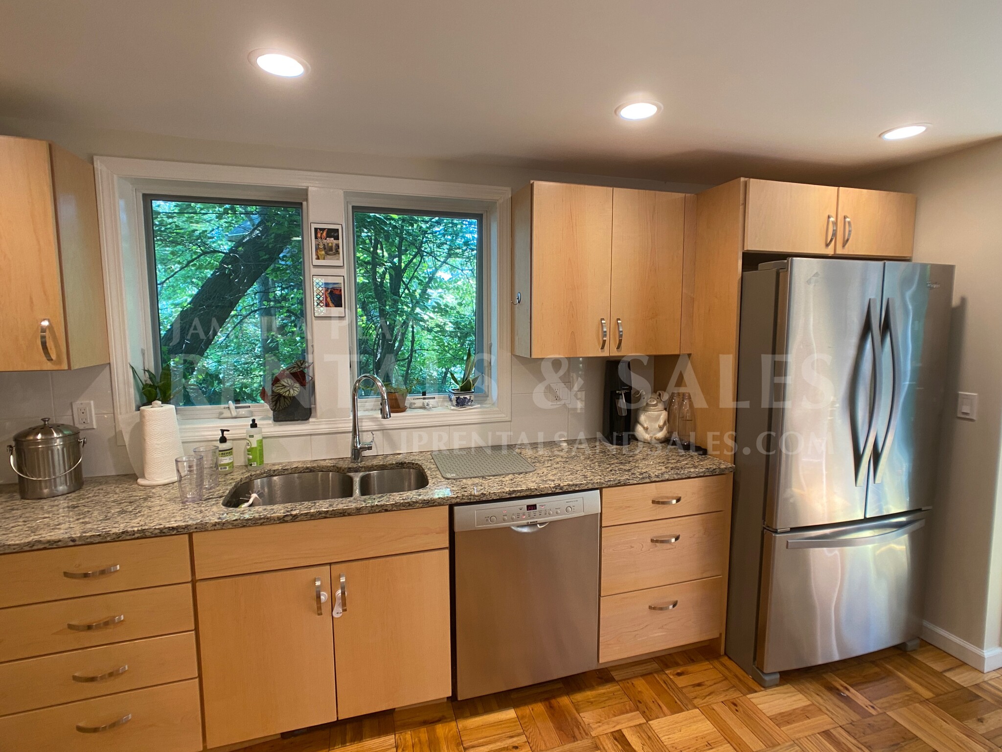 27 Eliot St, Jamaica Plain