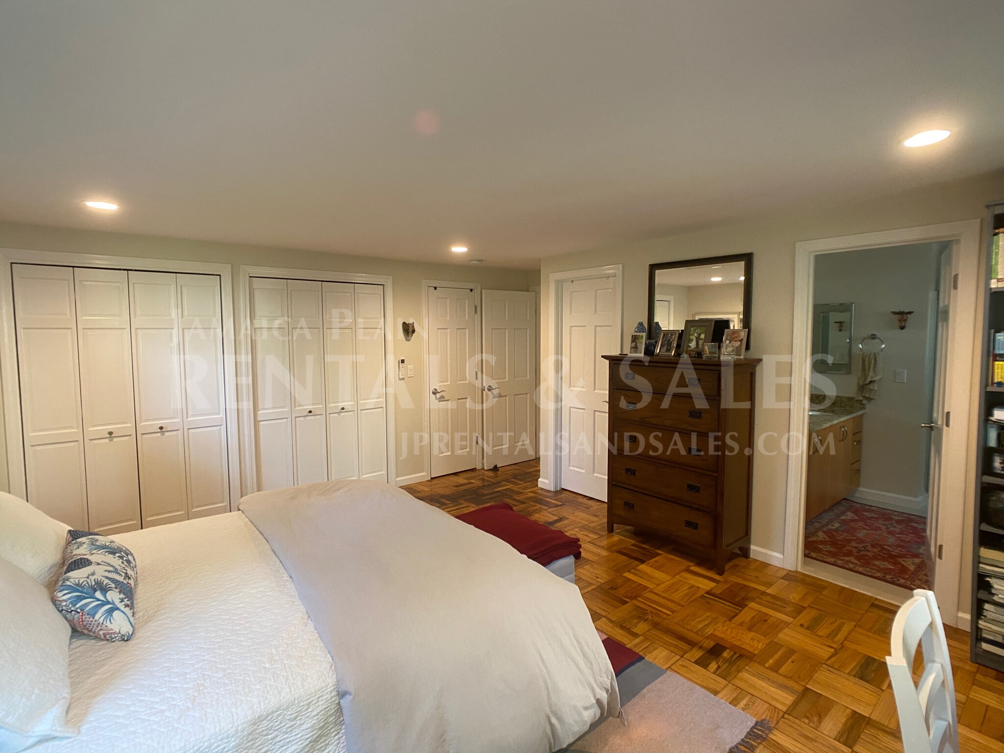 27 Eliot St, Jamaica Plain