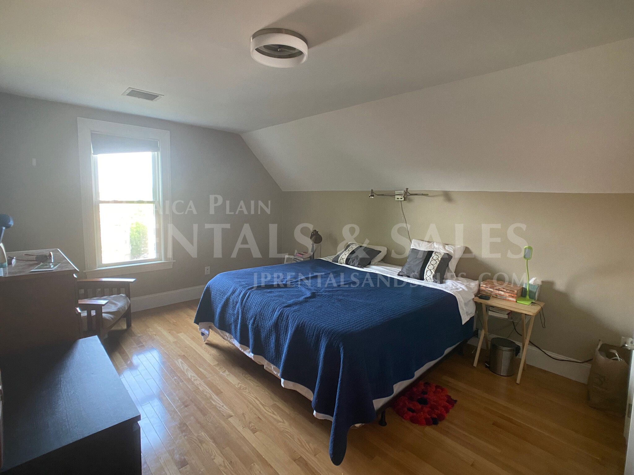 1.5 bed, 1 bath apartment for rent at 30 Sheridan St Unit 3, Jamaica Plain — photo 10 of 16