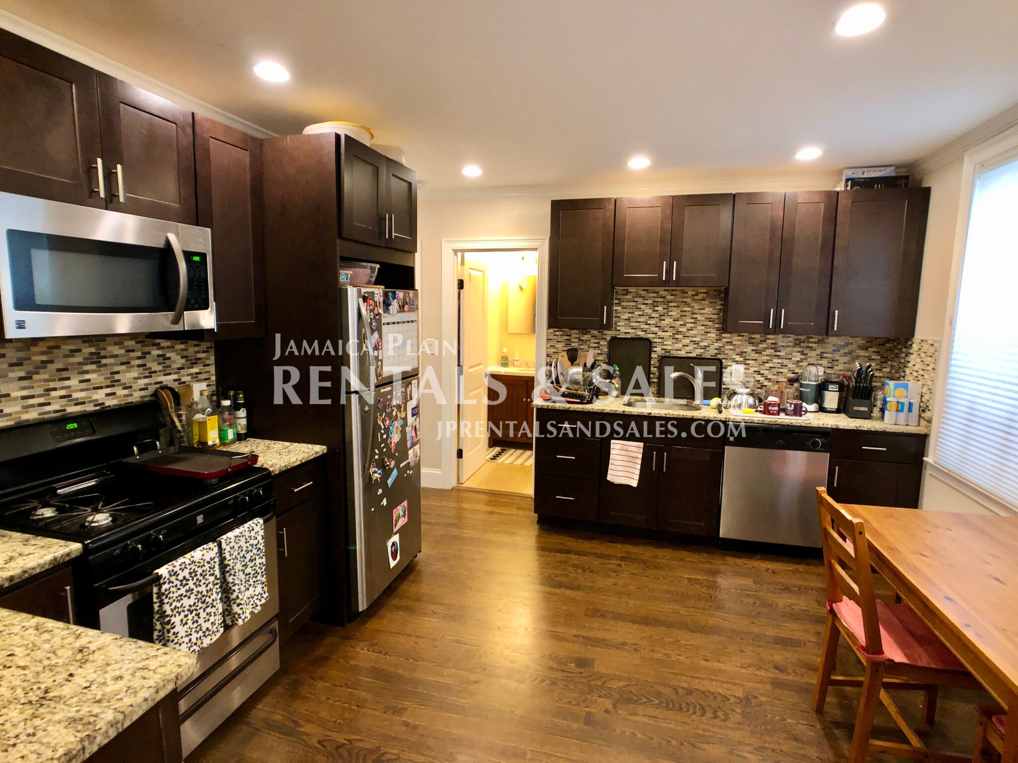 24 Chestnut Ave, Jamaica Plain