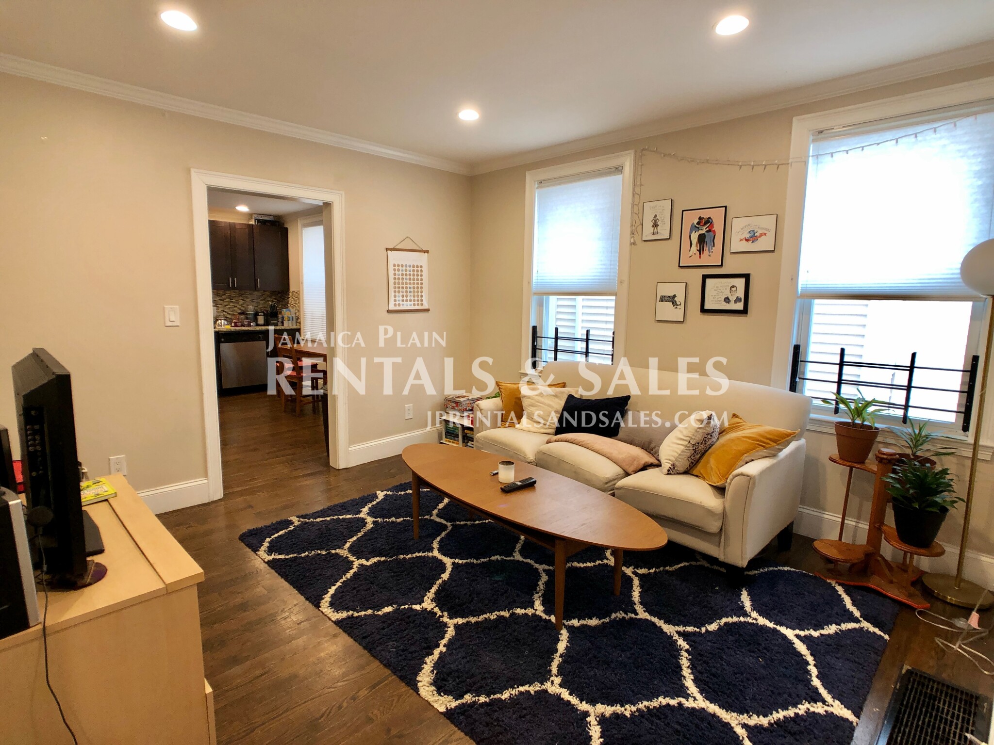 24 Chestnut Ave, Jamaica Plain