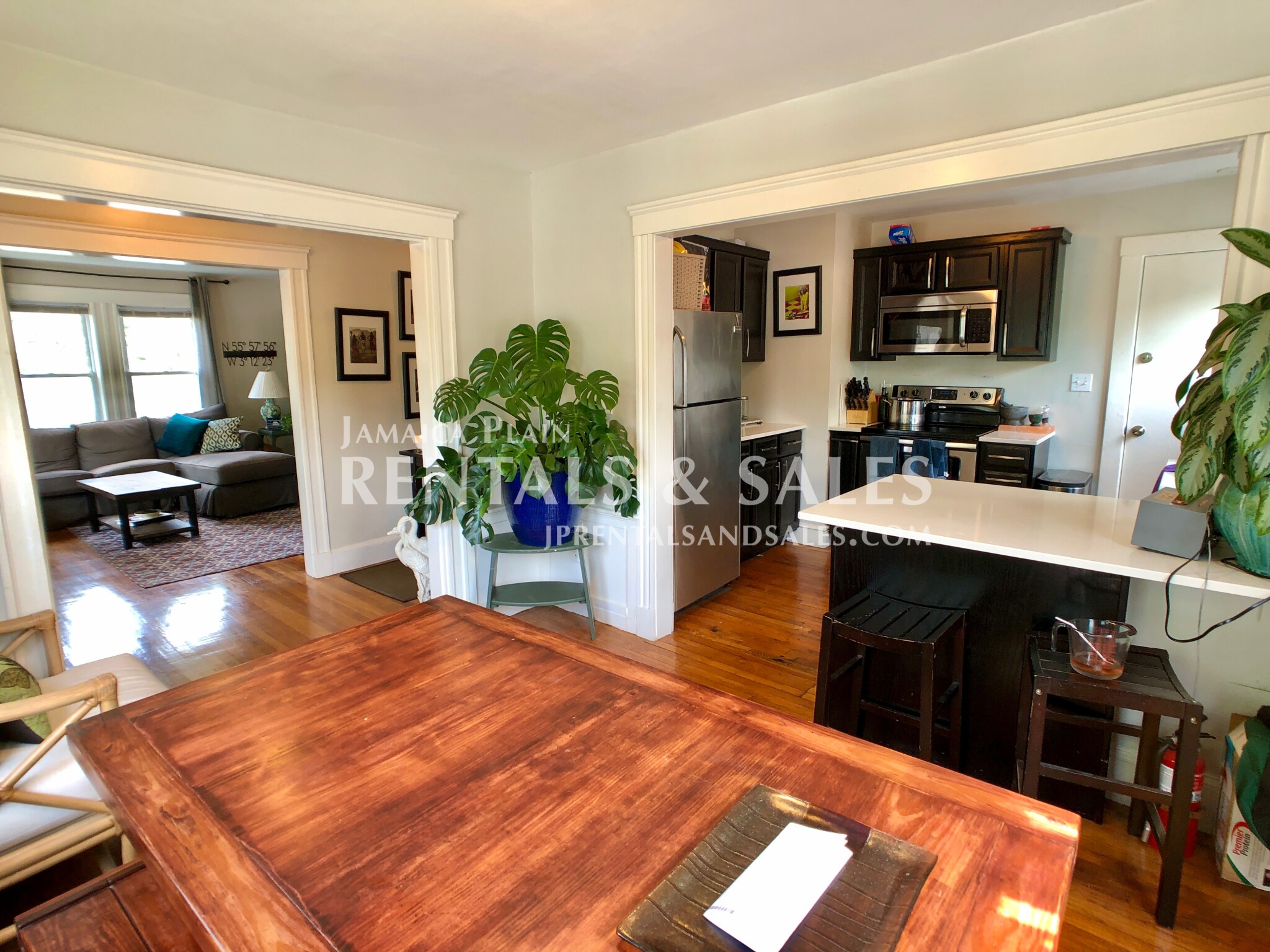 2 bed, 1.5 bath apartment for rent at 770 Centre St Unit 1, Jamaica Plain — photo 12 of 15