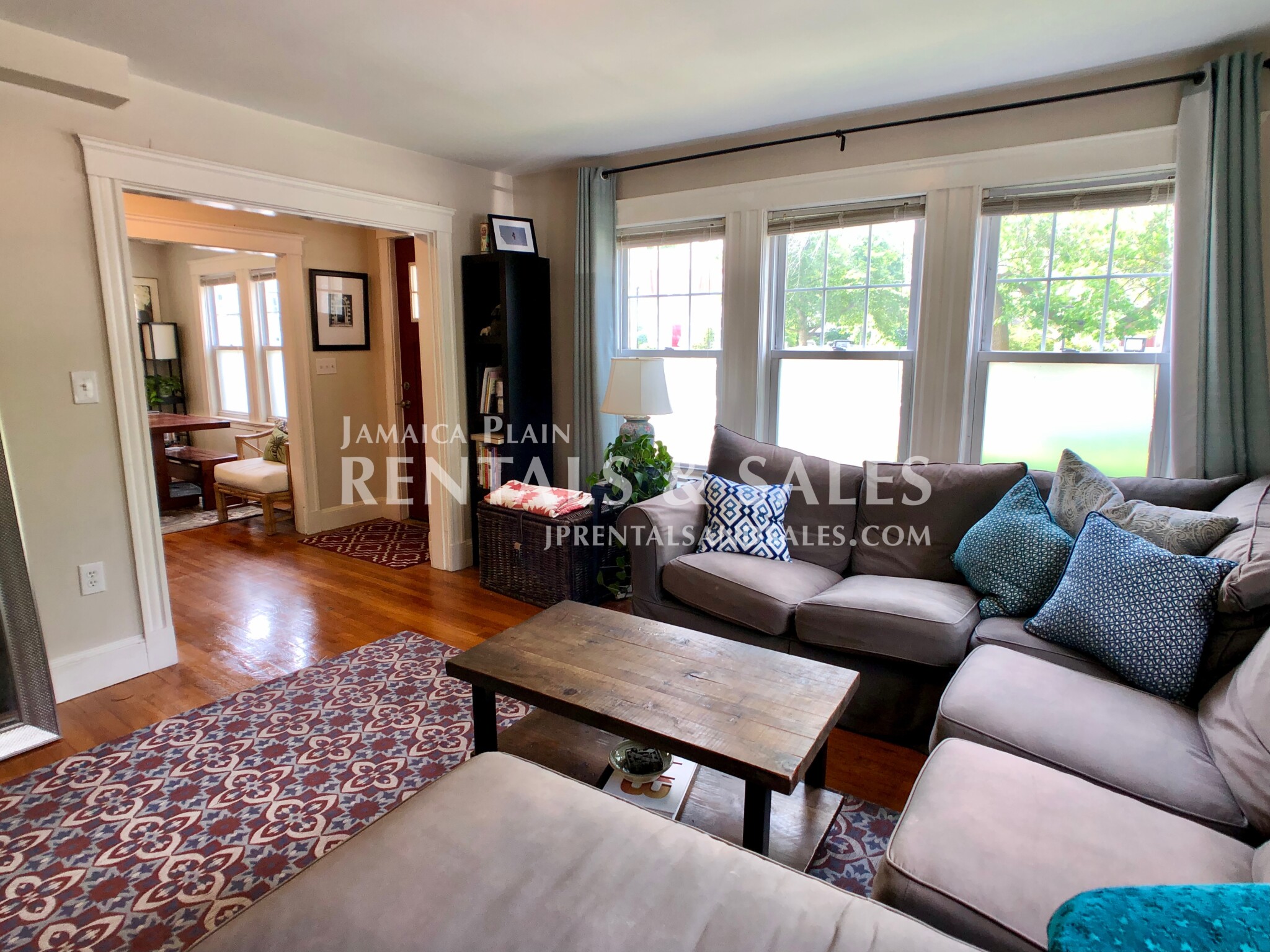 2 bed, 1.5 bath apartment for rent at 770 Centre St Unit 1, Jamaica Plain — photo 2 of 15