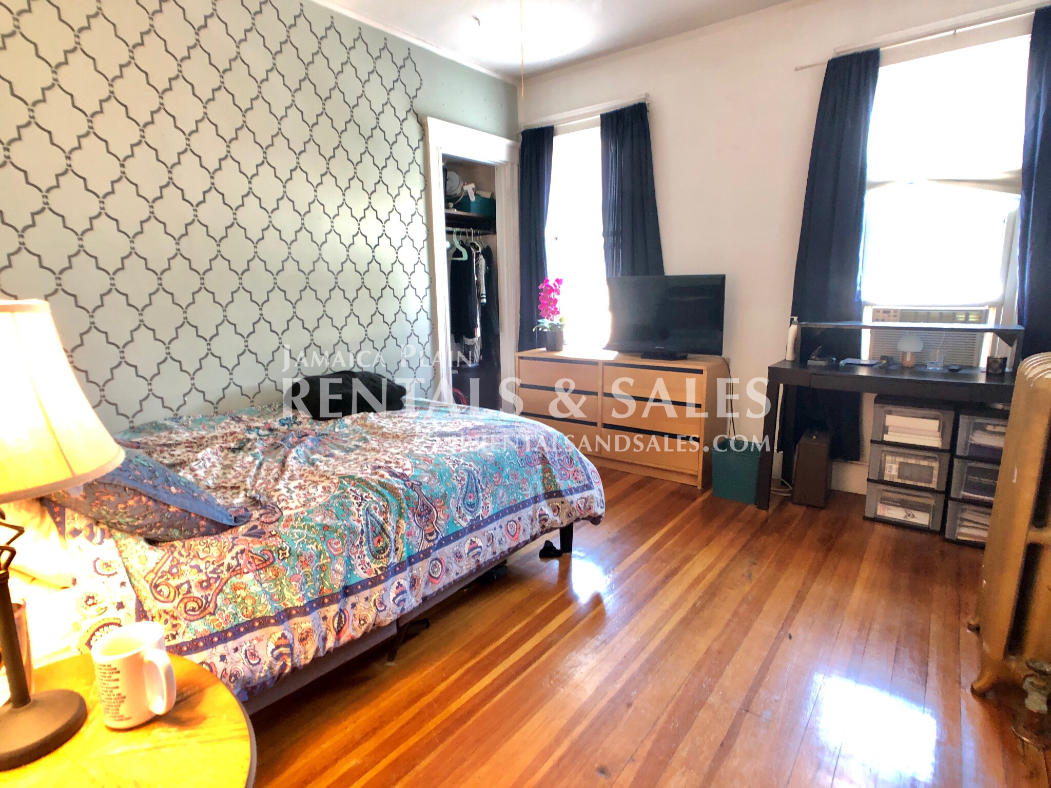 3 bed, 1 bath apartment for rent at 24 Seaverns Ave Unit 2, Jamaica Plain — photo 17 of 18