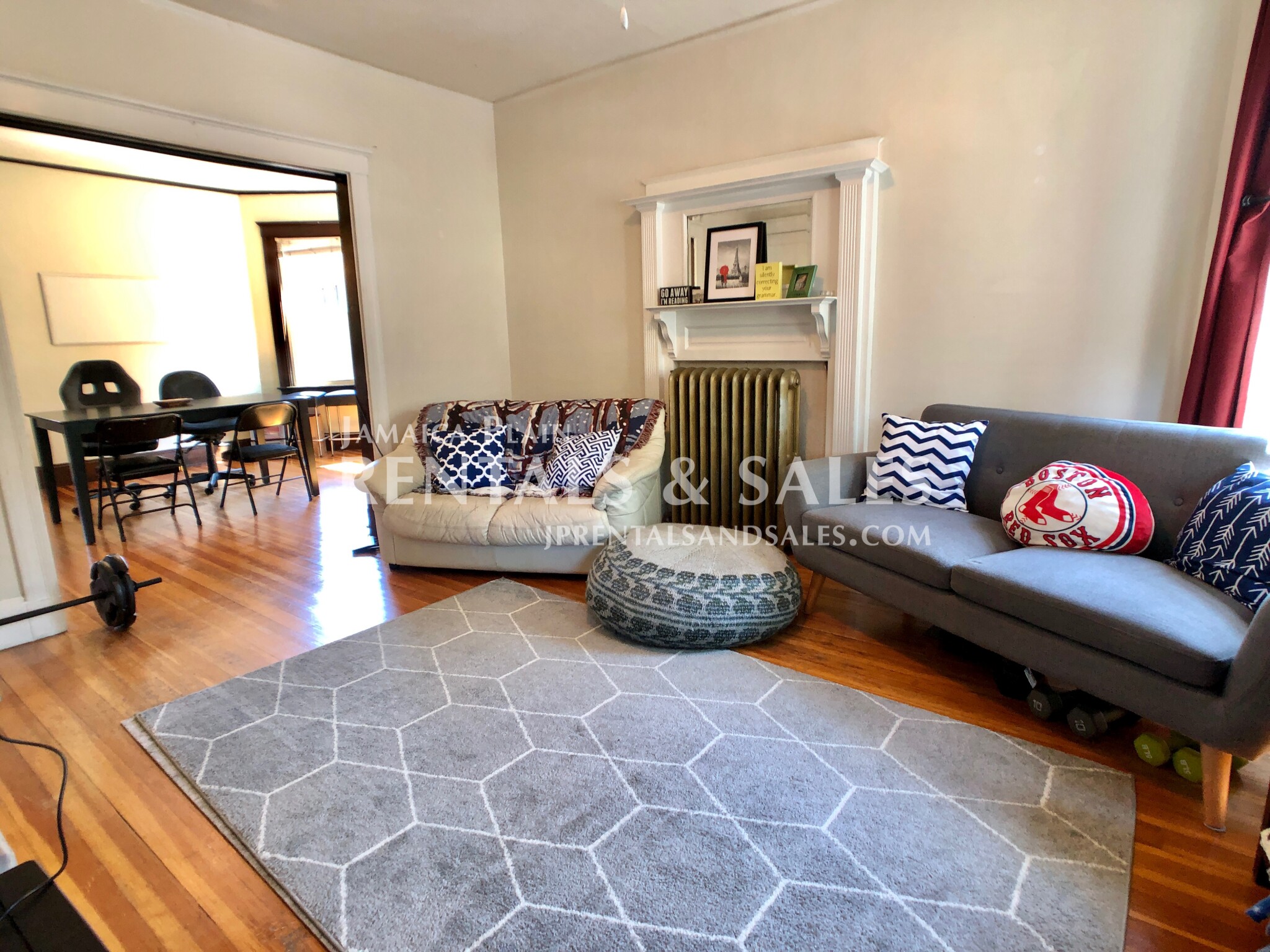3 bed, 1 bath apartment for rent at 24 Seaverns Ave Unit 2, Jamaica Plain — photo 3 of 18