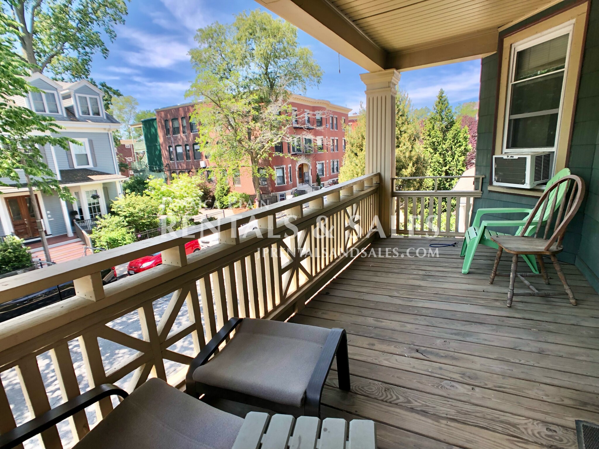 3 bed, 1 bath apartment for rent at 24 Seaverns Ave Unit 2, Jamaica Plain — photo 9 of 18