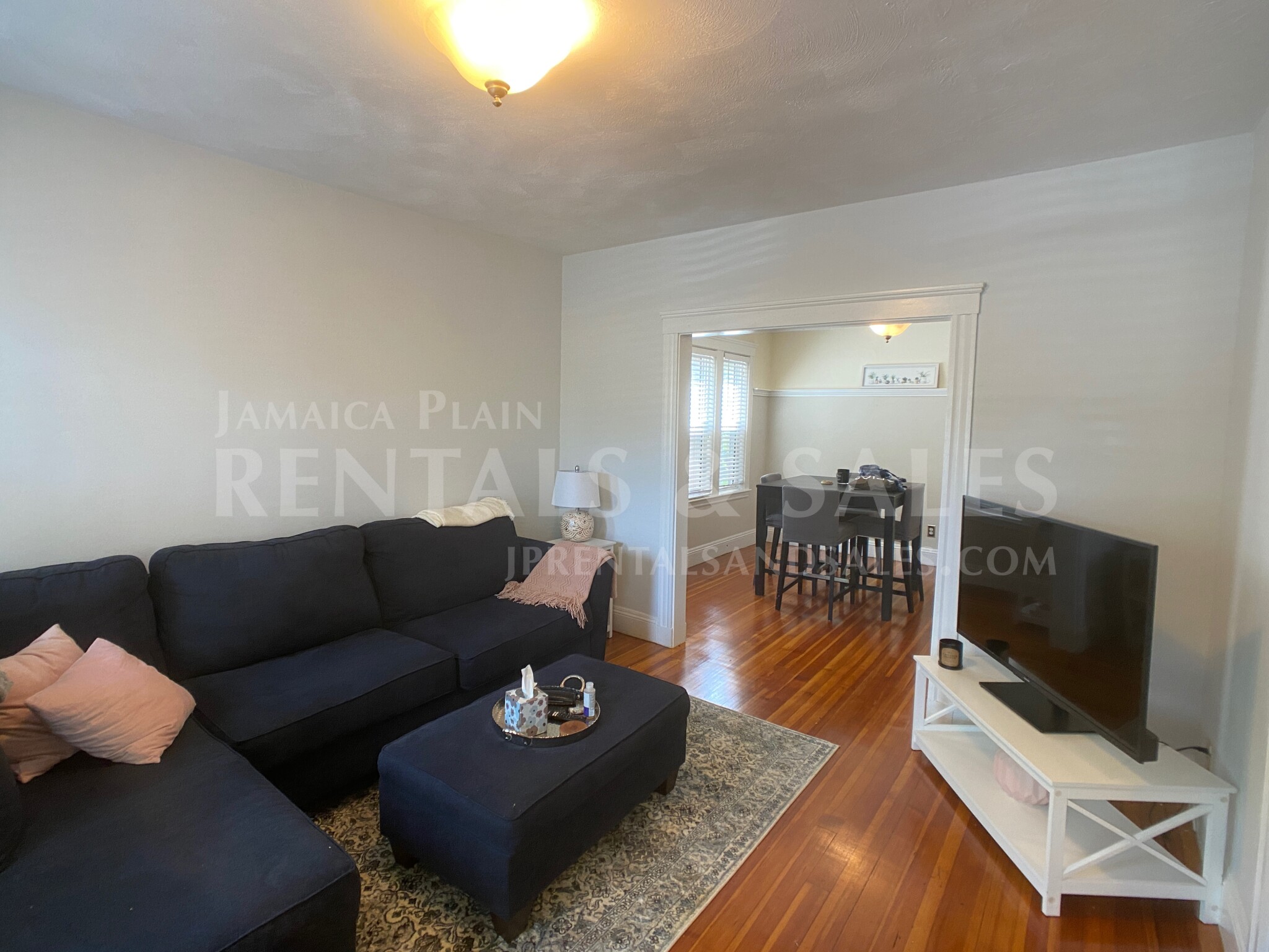 2 bed, 1 bath apartment for rent at 45 Child St Unit 1, Jamaica Plain
