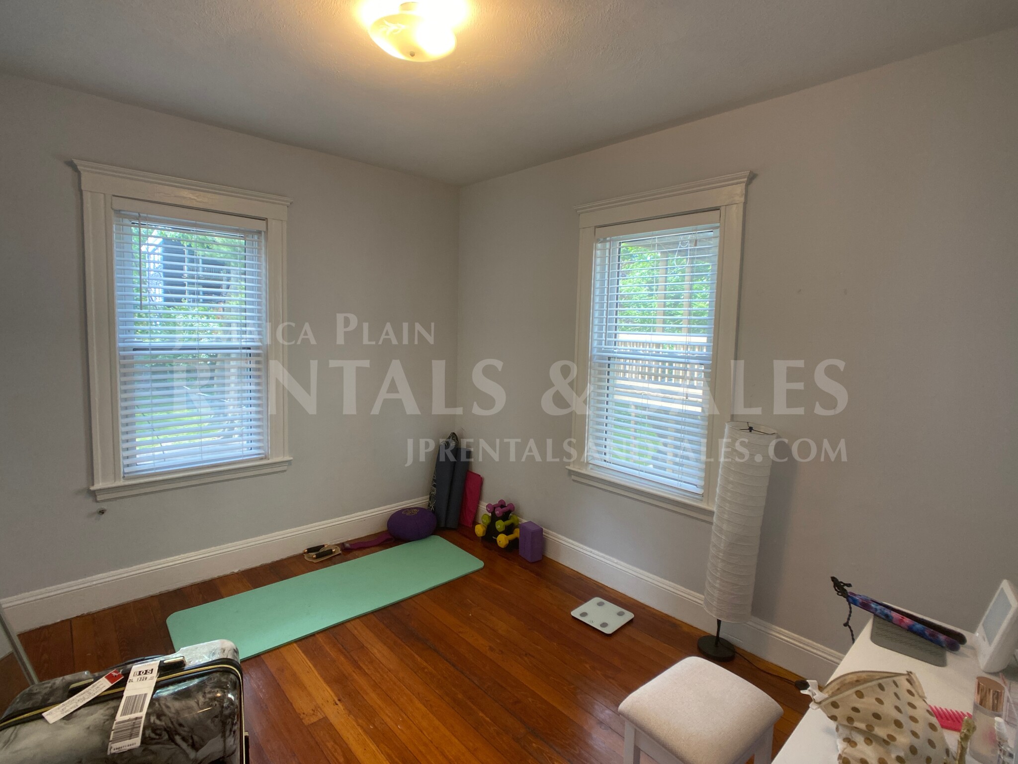 2 bed, 1 bath apartment for rent at 45 Child St Unit 1, Jamaica Plain — photo 13 of 23