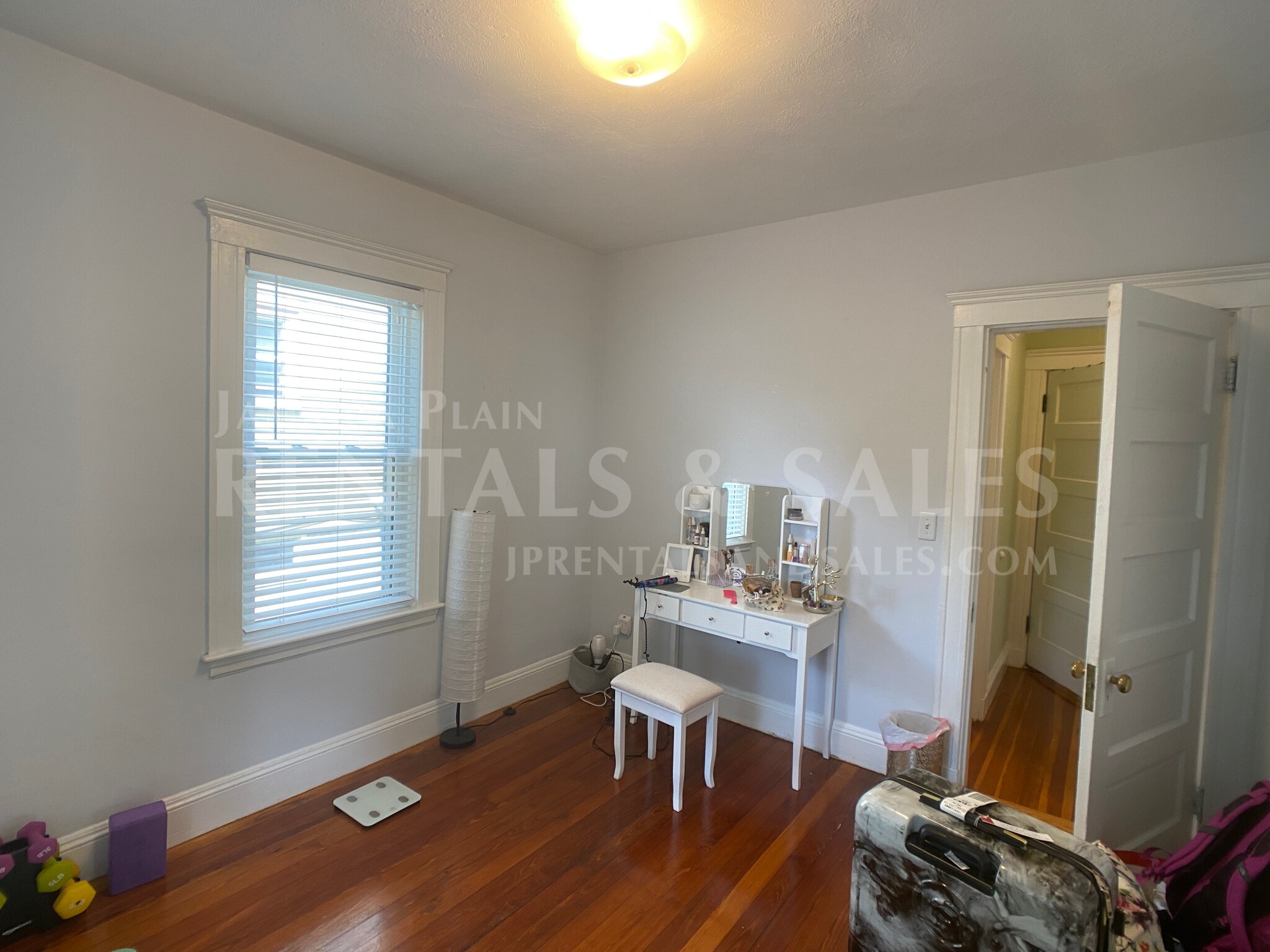 2 bed, 1 bath apartment for rent at 45 Child St Unit 1, Jamaica Plain — photo 14 of 23