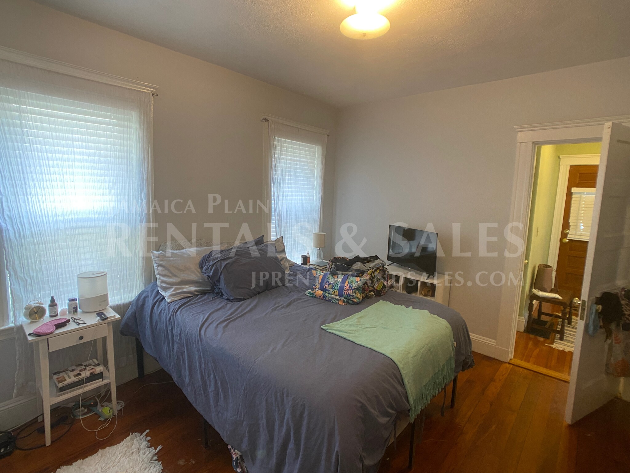 2 bed, 1 bath apartment for rent at 45 Child St Unit 1, Jamaica Plain — photo 19 of 23