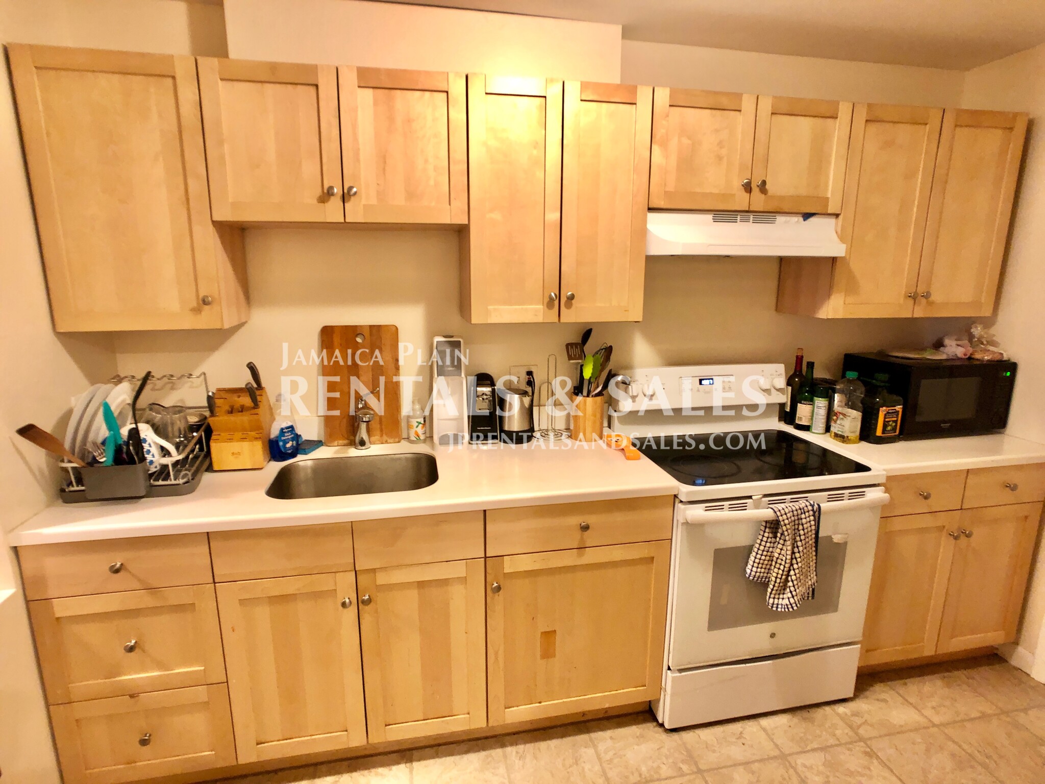 804 Centre St, Jamaica Plain