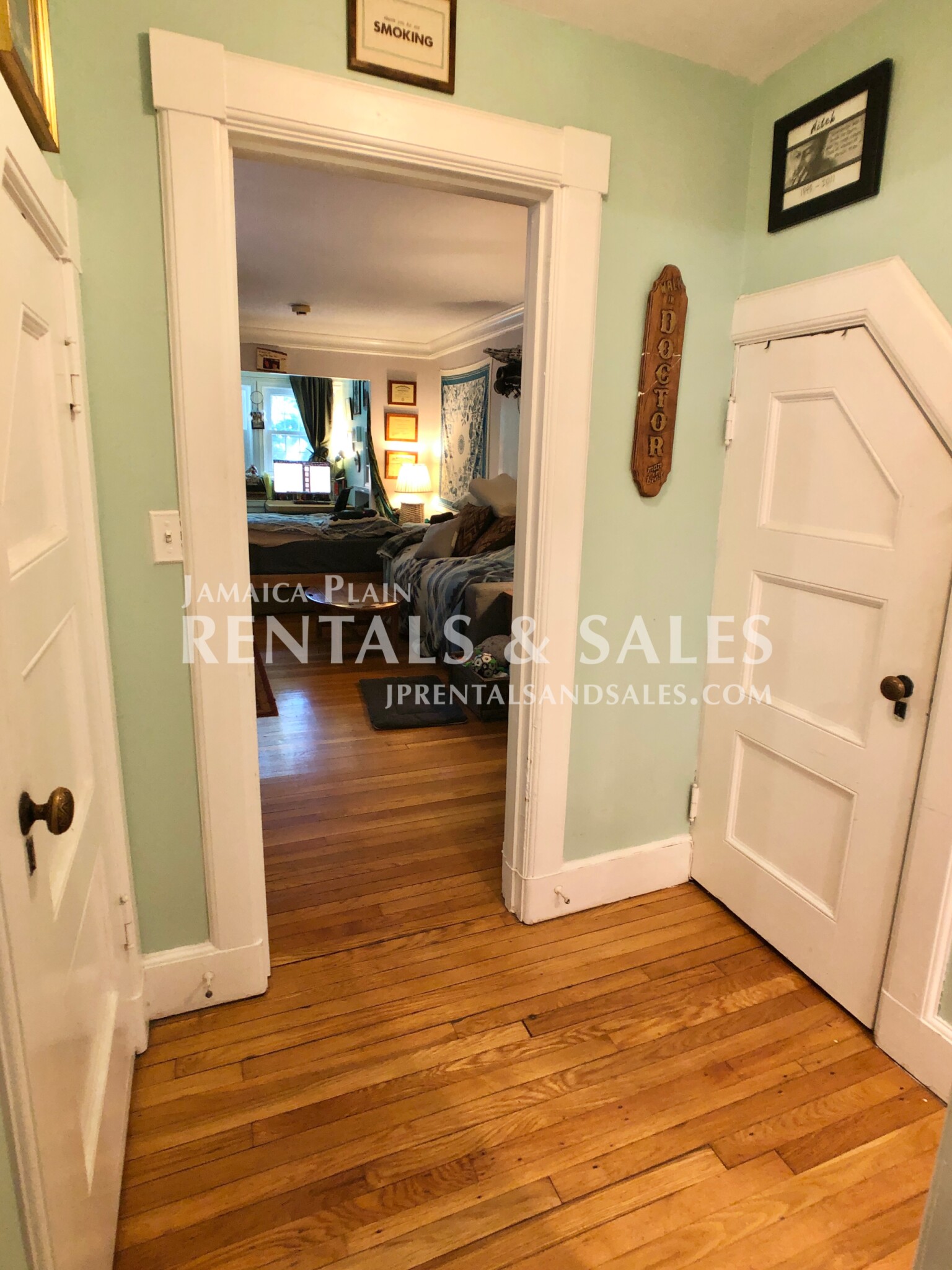 60 Rockwood St, Jamaica Plain