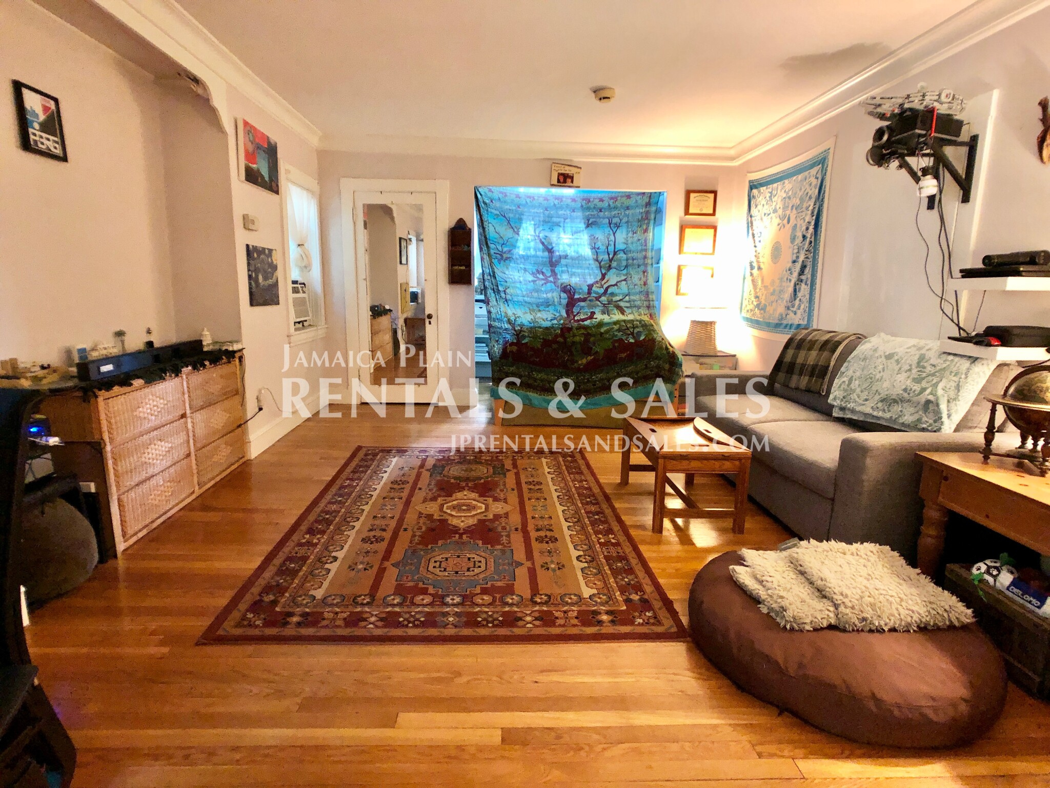 60 Rockwood St, Jamaica Plain