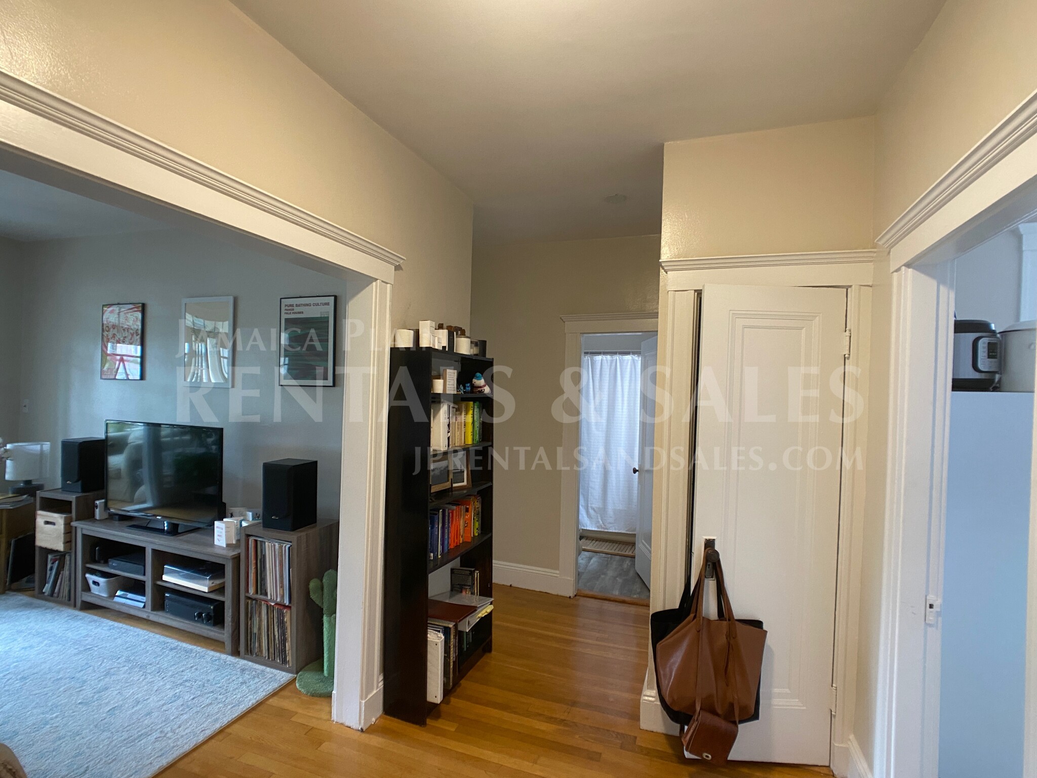 321 South Huntington Ave, Jamaica Plain