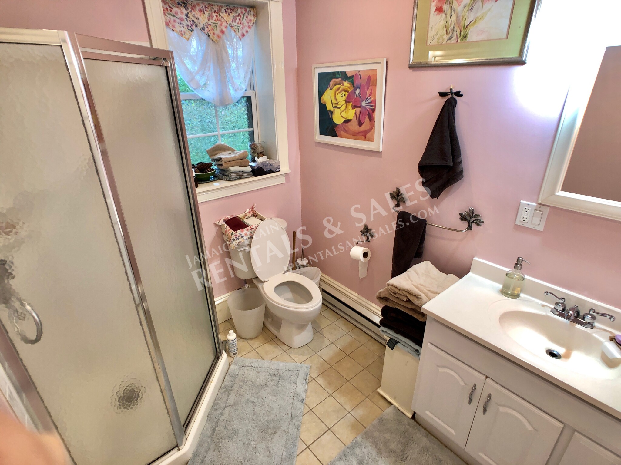 3 bed, 1 bath apartment for rent at 23 Boylston St Unit 1, Jamaica Plain — photo 14 of 15