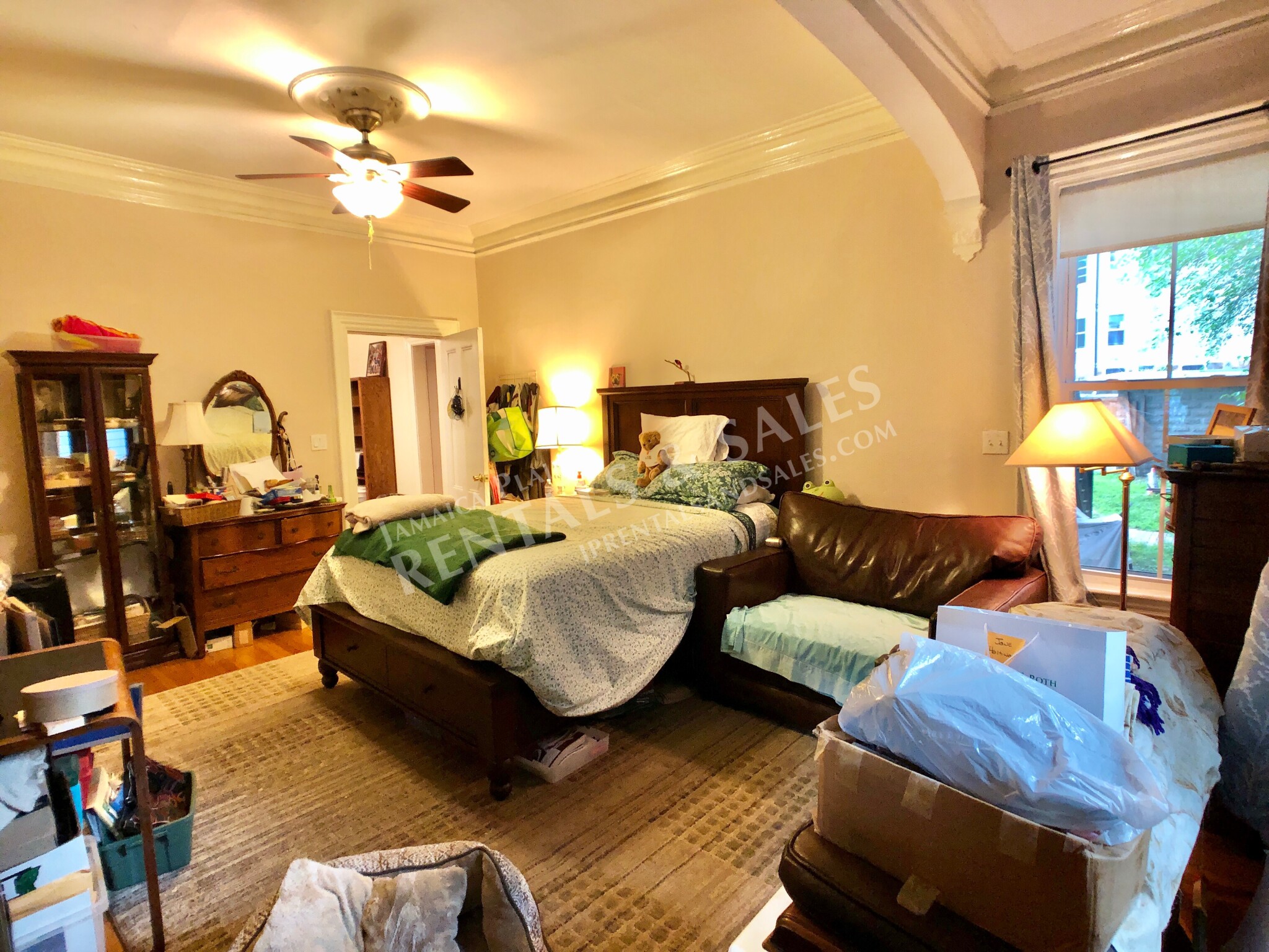 3 bed, 1 bath apartment for rent at 23 Boylston St Unit 1, Jamaica Plain — photo 12 of 15