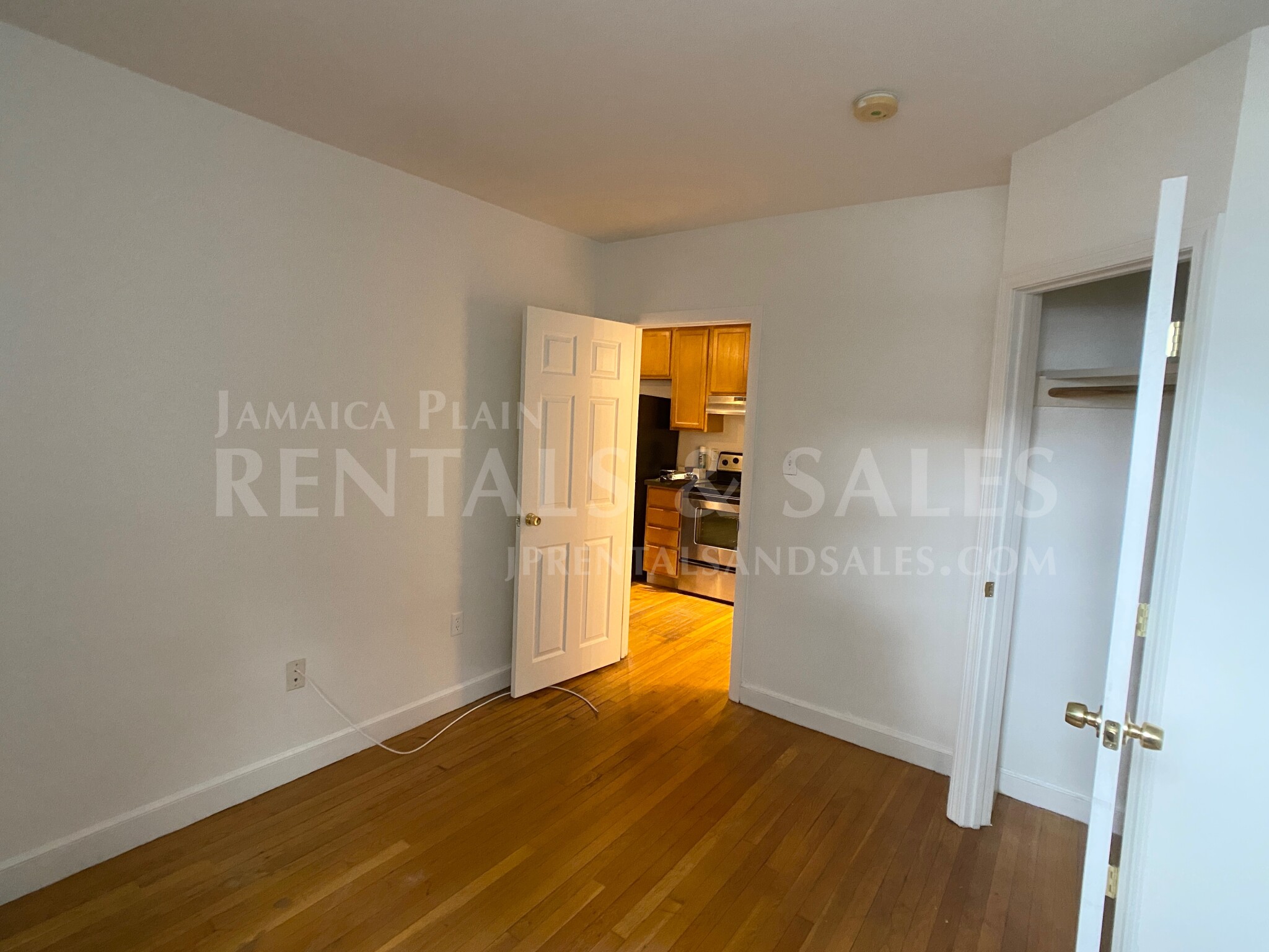 16 Walk Hill St, Jamaica Plain