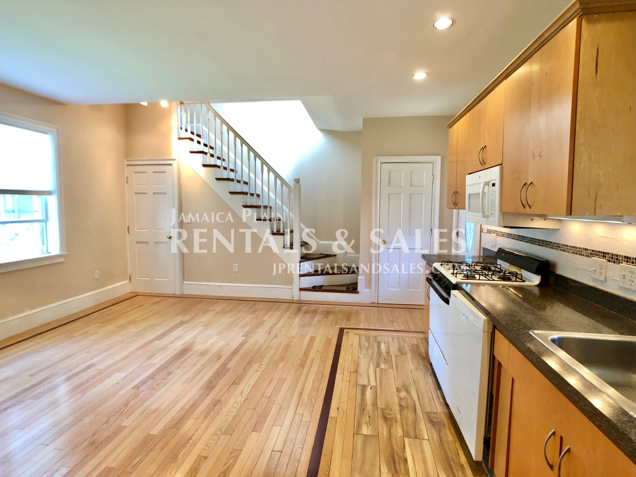 23 Boylston St, Jamaica Plain