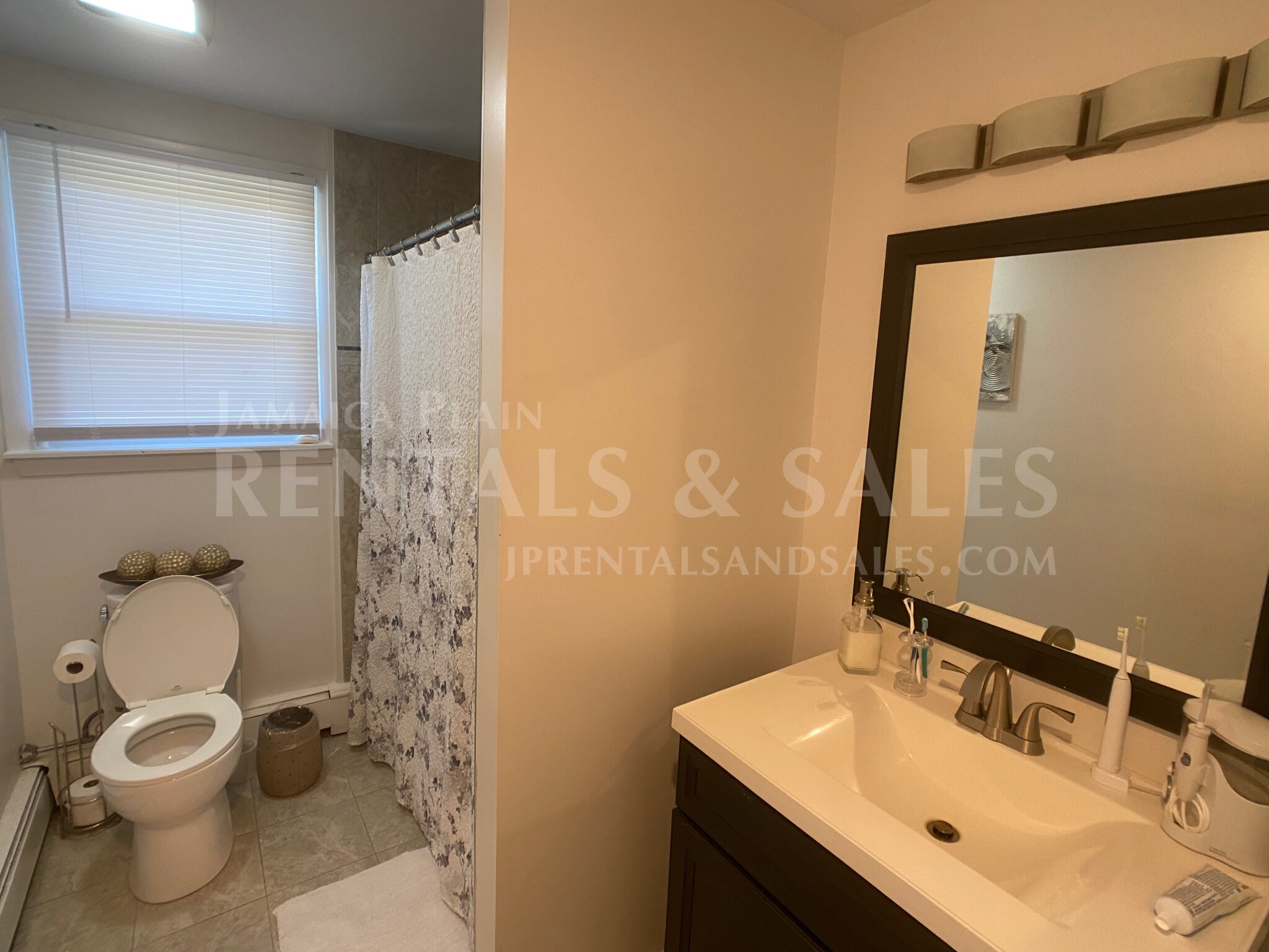 4 bed, 2.5 bath apartment for rent at 19 Norton St Unit CO, Hyde Park — photo 14 of 36