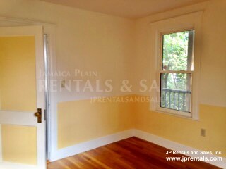 3 bed, 1 bath apartment for rent at 32 Saint Rose St Unit 3 CO, Jamaica Plain — photo 11 of 14
