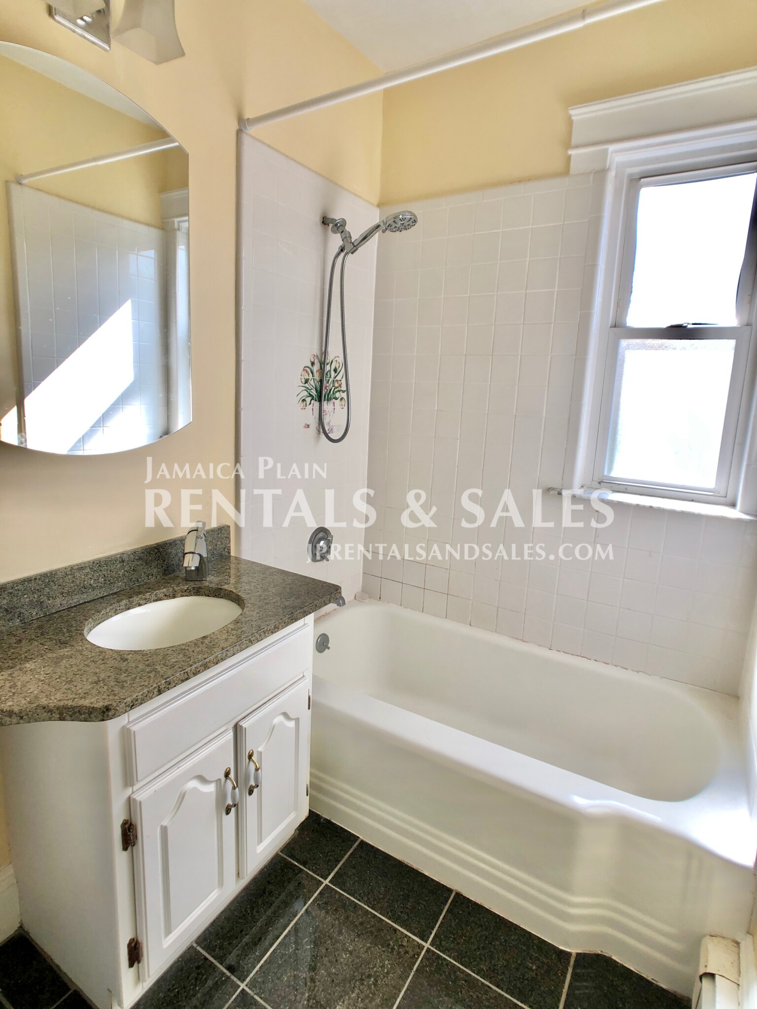 2 bed, 1 bath apartment for rent at 68 Brookside Ave Unit 3, Jamaica Plain — photo 6 of 13