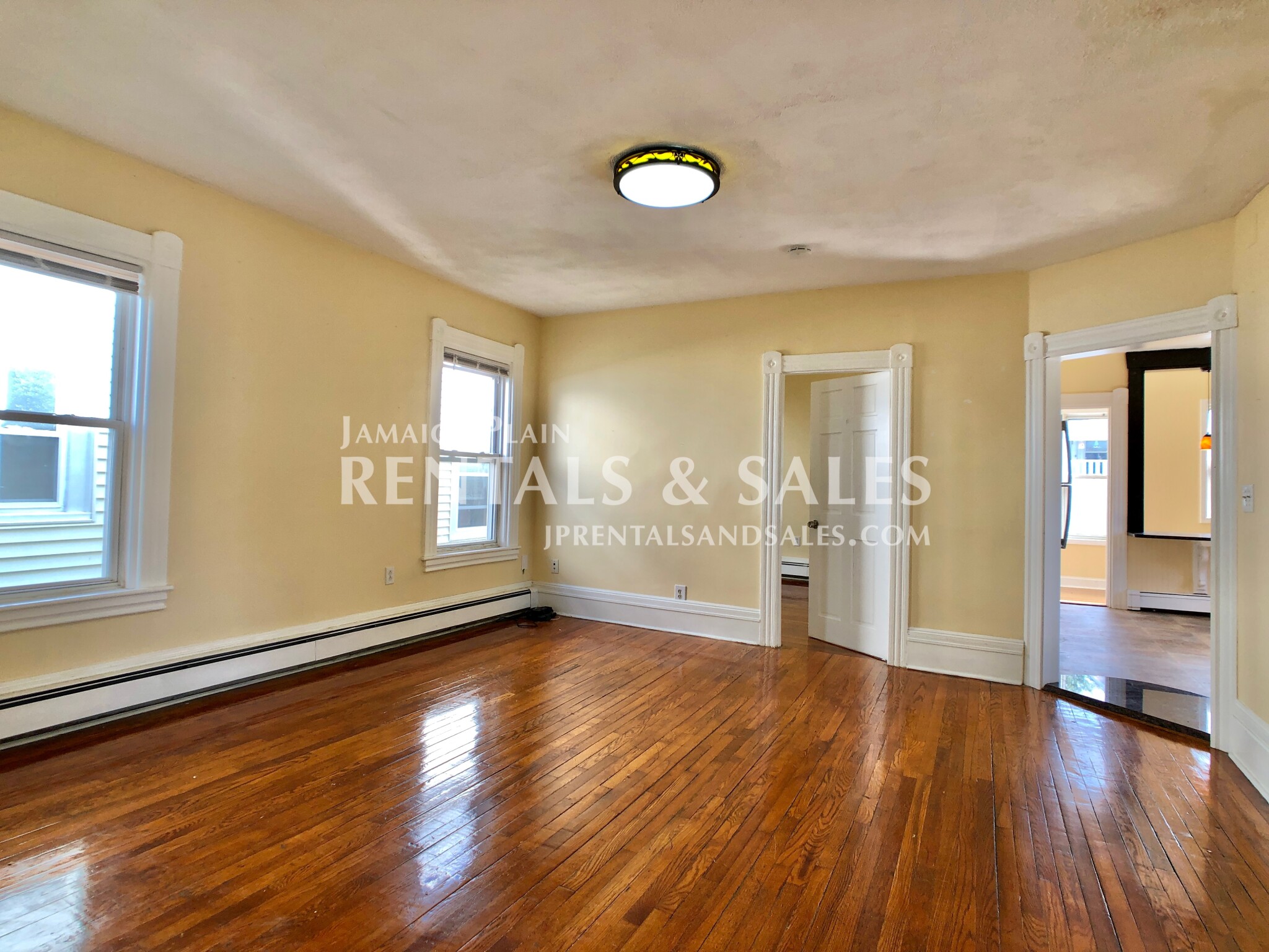 2 bed, 1 bath apartment for rent at 68 Brookside Ave Unit 3, Jamaica Plain — photo 4 of 13