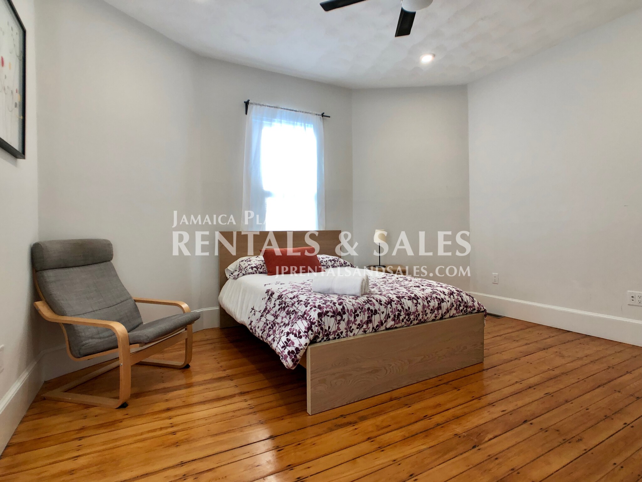 5 bed, 3.5 bath apartment for rent at 2 Buckley Ave Unit 1 CO, Jamaica Plain — photo 11 of 23