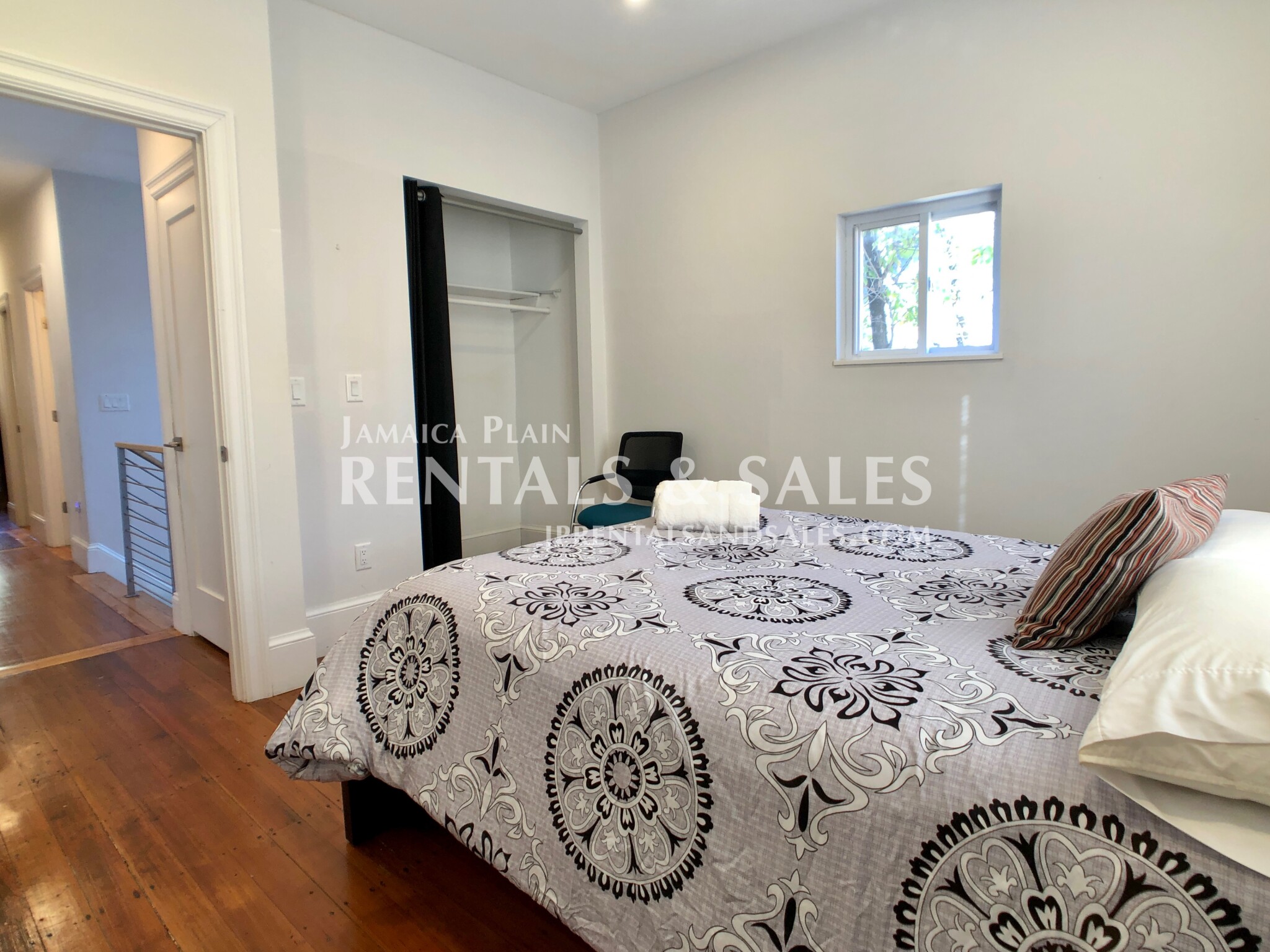 5 bed, 3.5 bath apartment for rent at 2 Buckley Ave Unit 1 CO, Jamaica Plain — photo 9 of 23