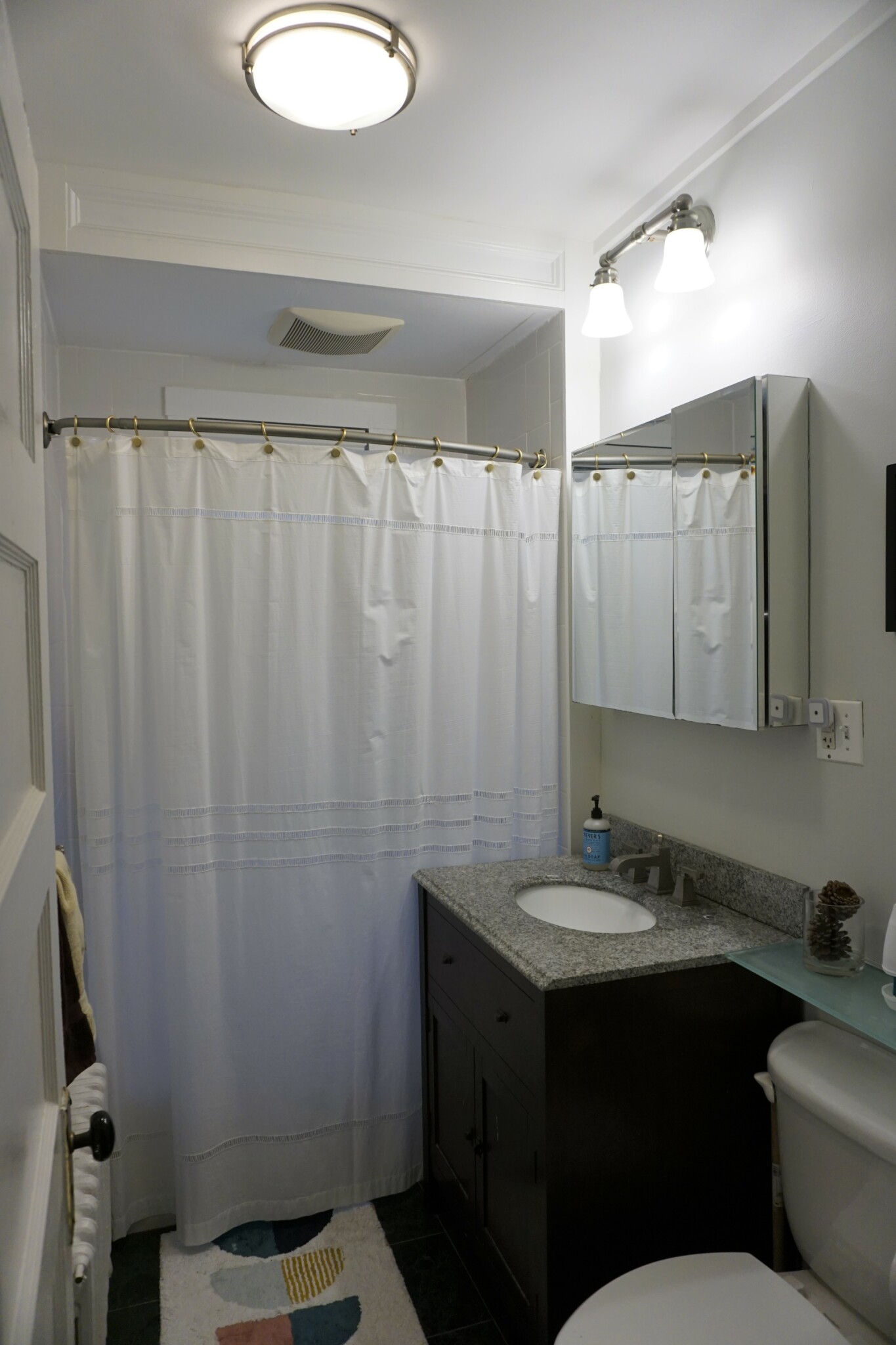 2 bed, 1 bath apartment for rent at 83 Glen Rd Unit 2 CO, Jamaica Plain — photo 11 of 17