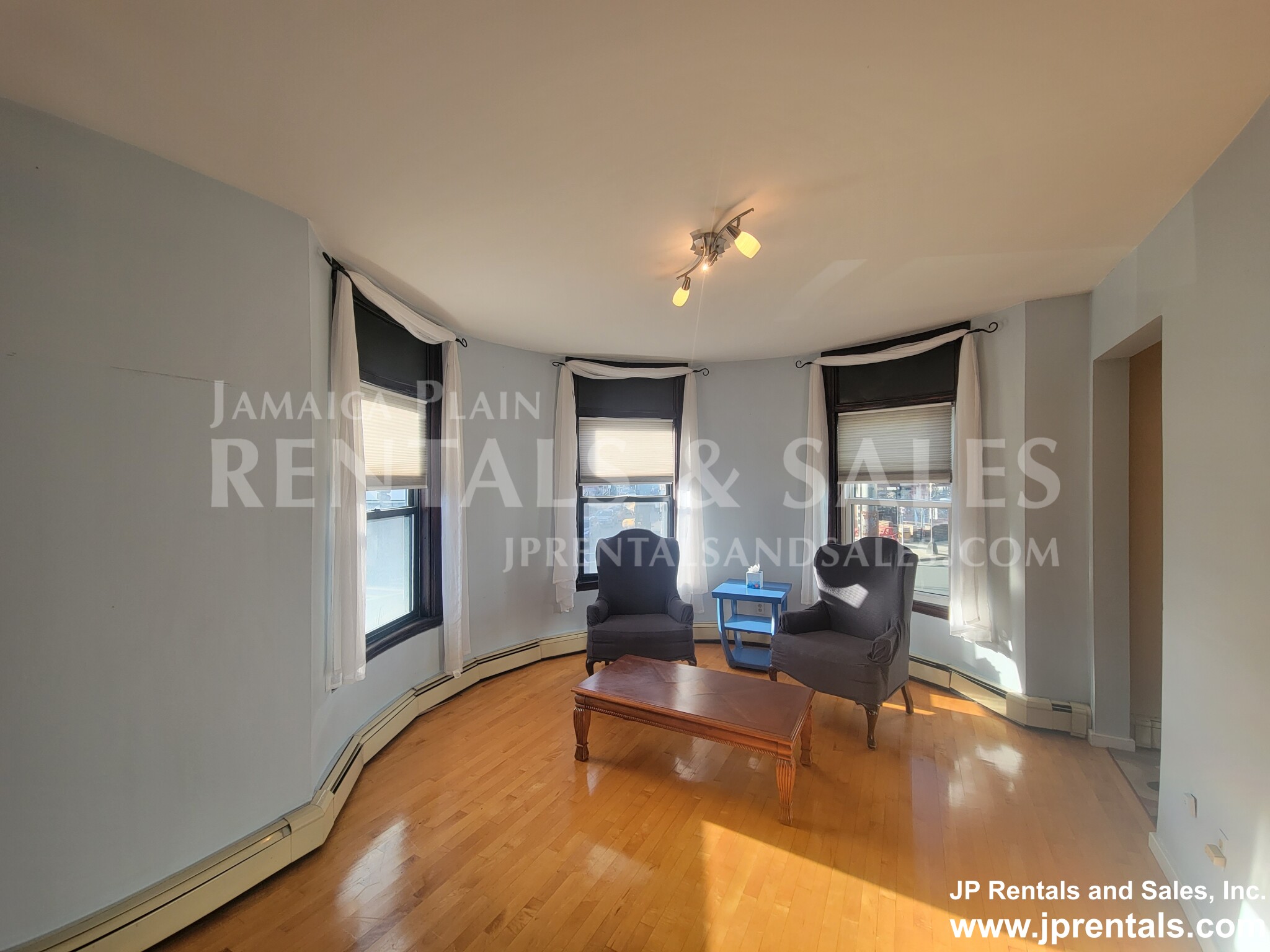 2 bed, 1 bath apartment for rent at 456 Centre St Unit 2 CO, Jamaica Plain