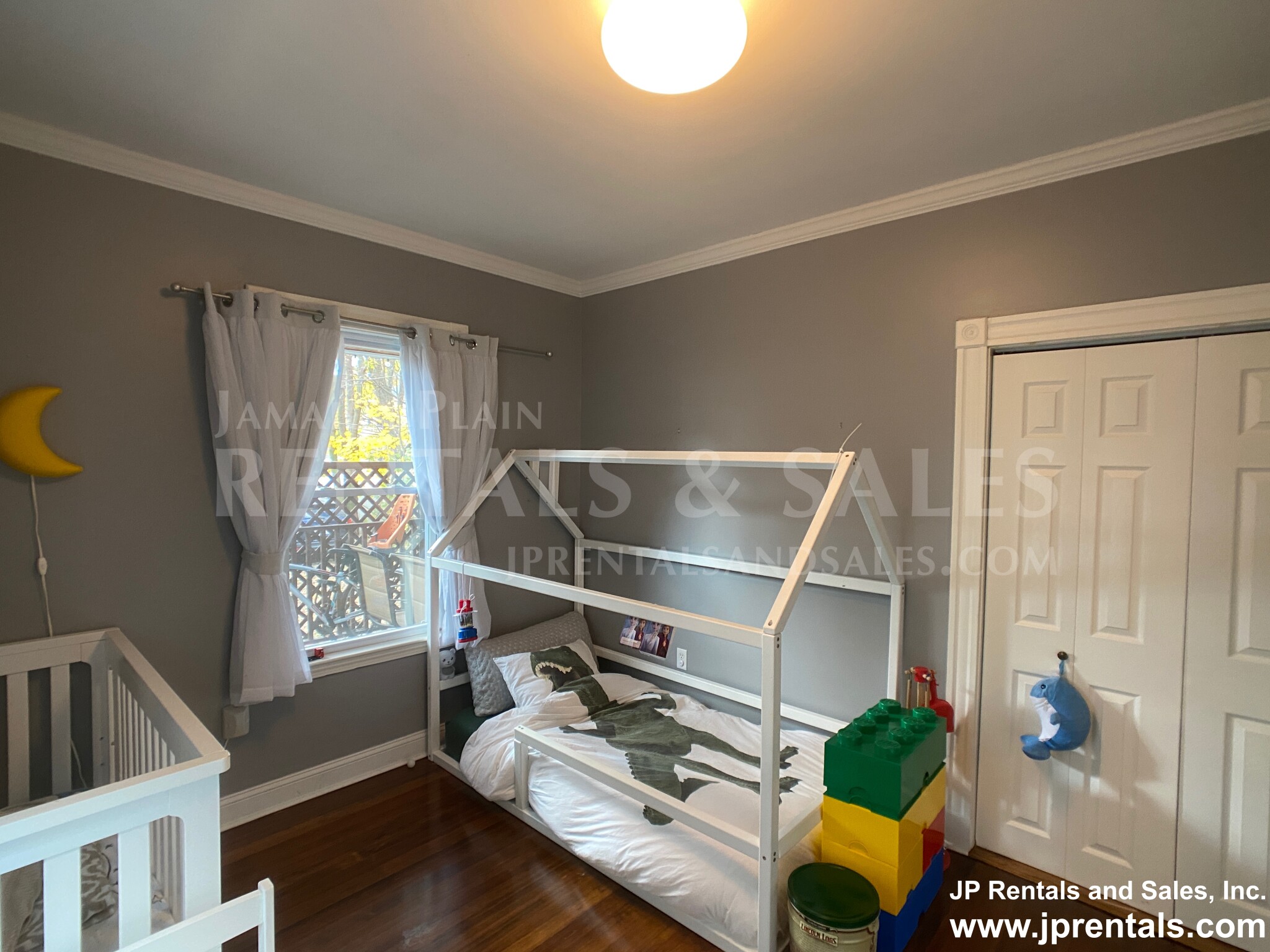 2 bed, 1 bath apartment for rent at 47 Sedgwick St Unit 1, Jamaica Plain — photo 12 of 18